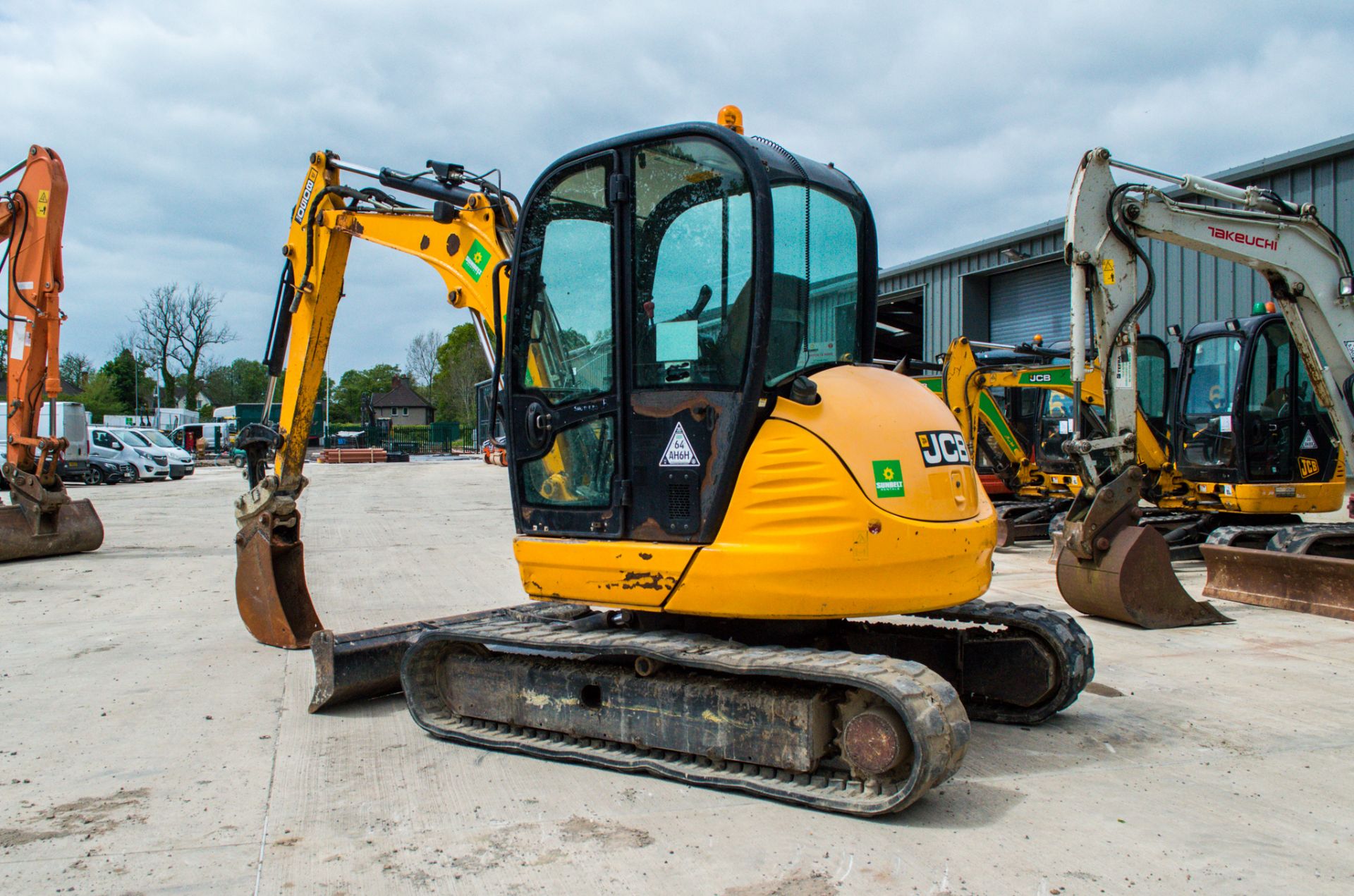 JCB 8050 RTS 5 tonne rubber tracked midi excavator  Year: 2013 S/N:01741891 Recorded Hours: 3151 - Image 3 of 25