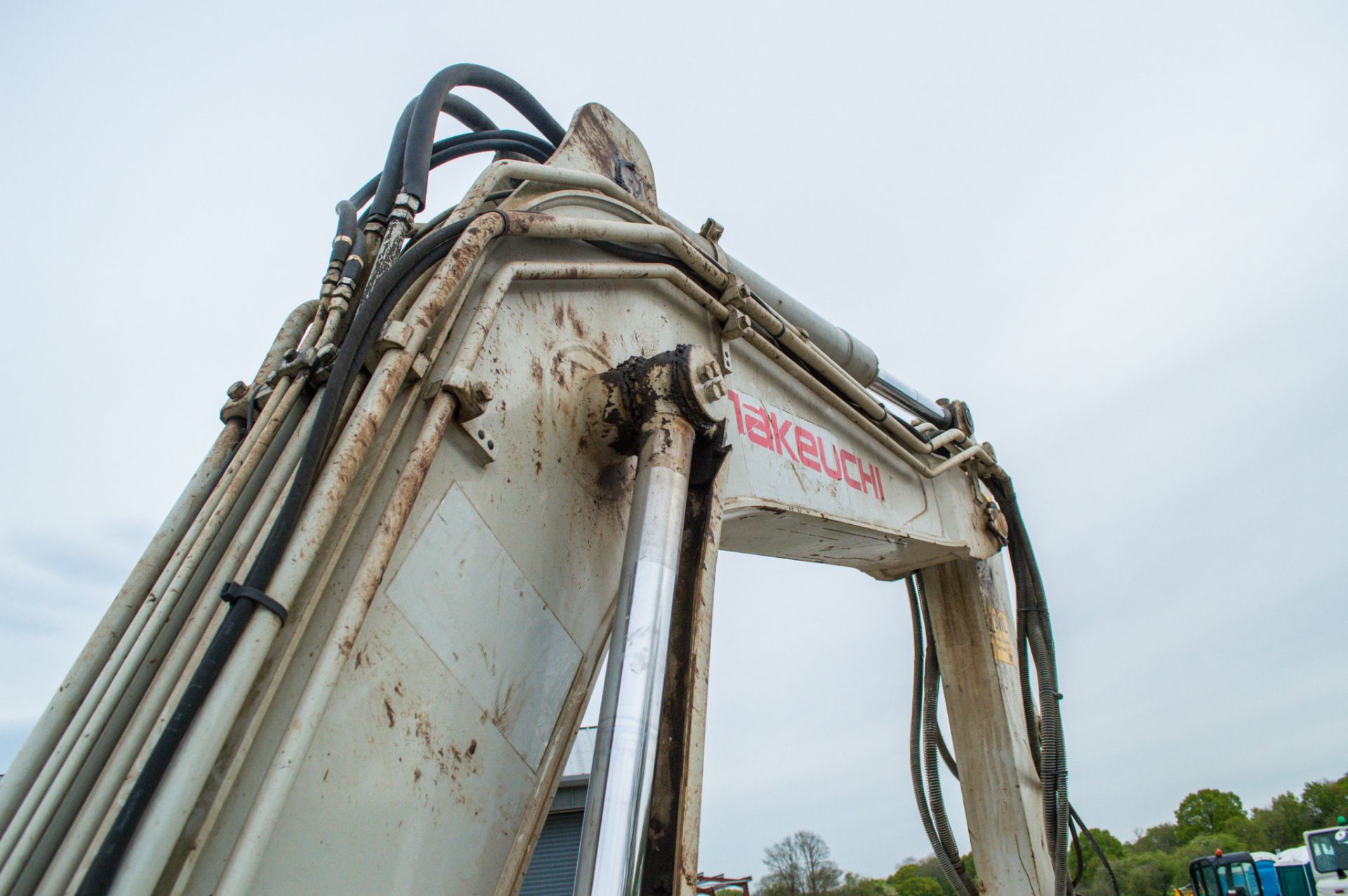 Takeuchi TB290 8.5 tonne rubber tracked excavator Year: 2015 S/N: 200107 Recorded Hours: 7596 Air - Image 12 of 24