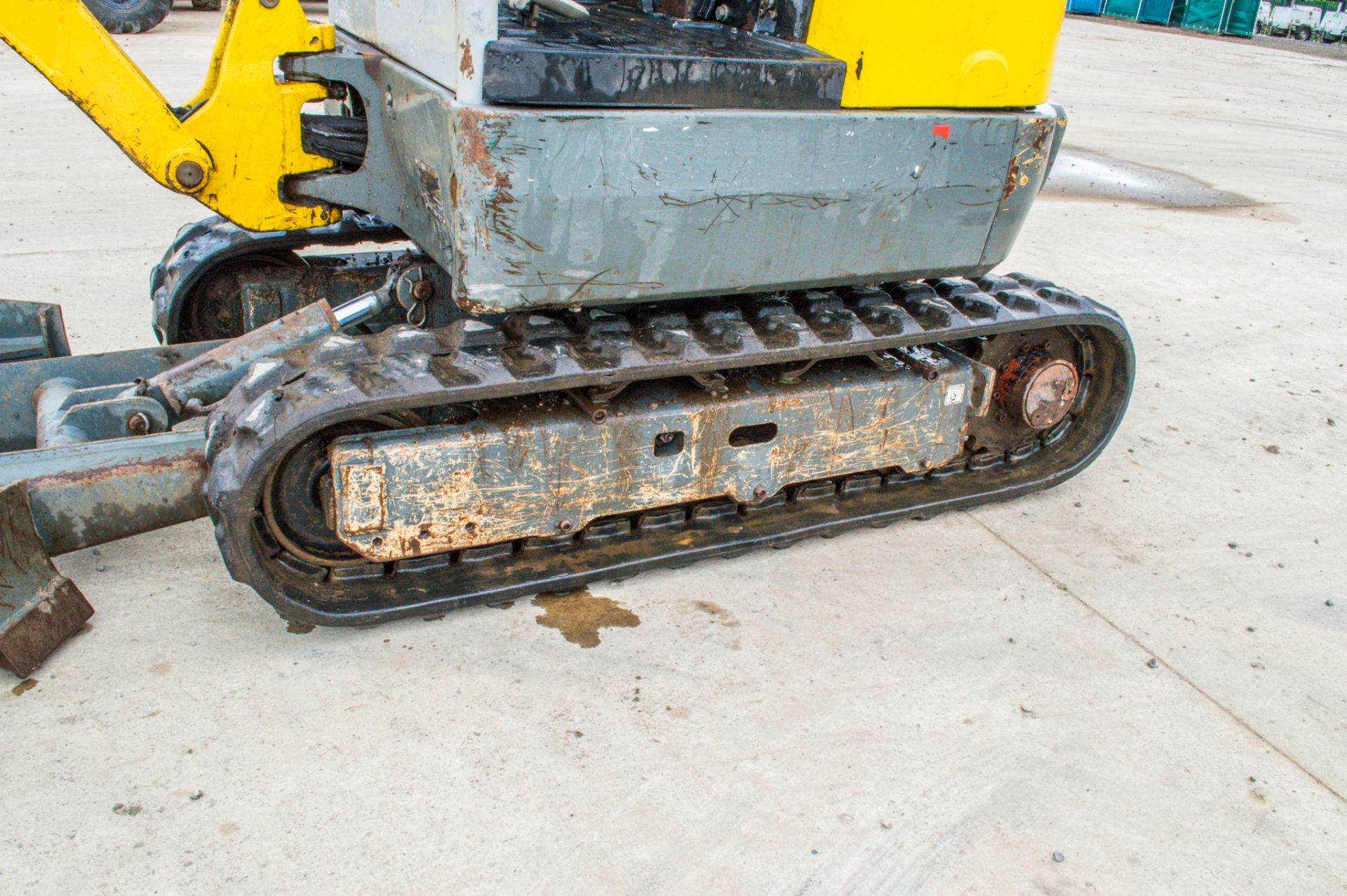 Wacker Neuson EZ17 1.7 tonne rubber tracked mini excavator Year: 2018 S/N: L03222 Recorded Hours: - Image 9 of 20