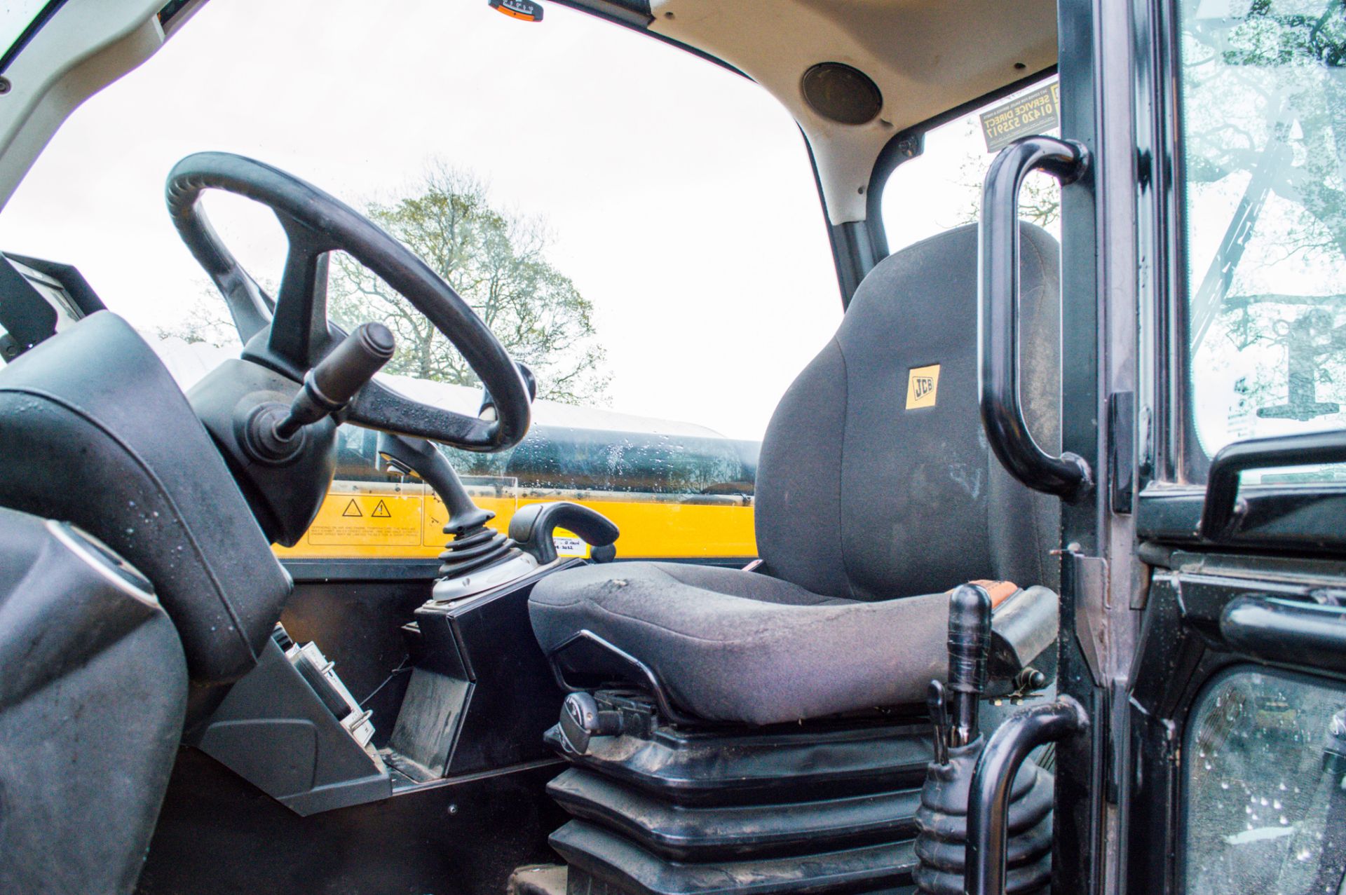 JCB 540-180 Hi-Viz 18 metre telescopic handler  Year: 2017 S/N: 2568367 Recorded Hours: 6219 c/w - Image 22 of 26