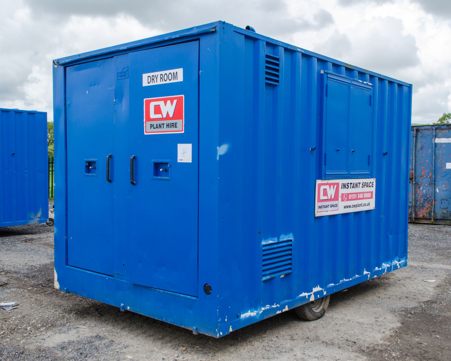 Boss Cabins 12 ft x 8 ft steel anti vandal mobile welfare unit Comprising of: Canteen, toilet & - Image 3 of 11