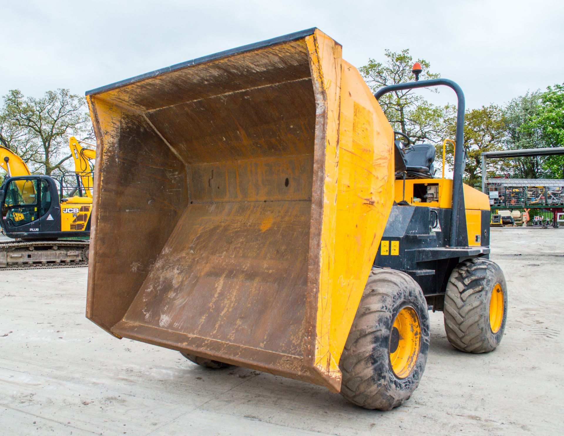 JCB 9T 9 tonne straight skip dumper - Image 16 of 22