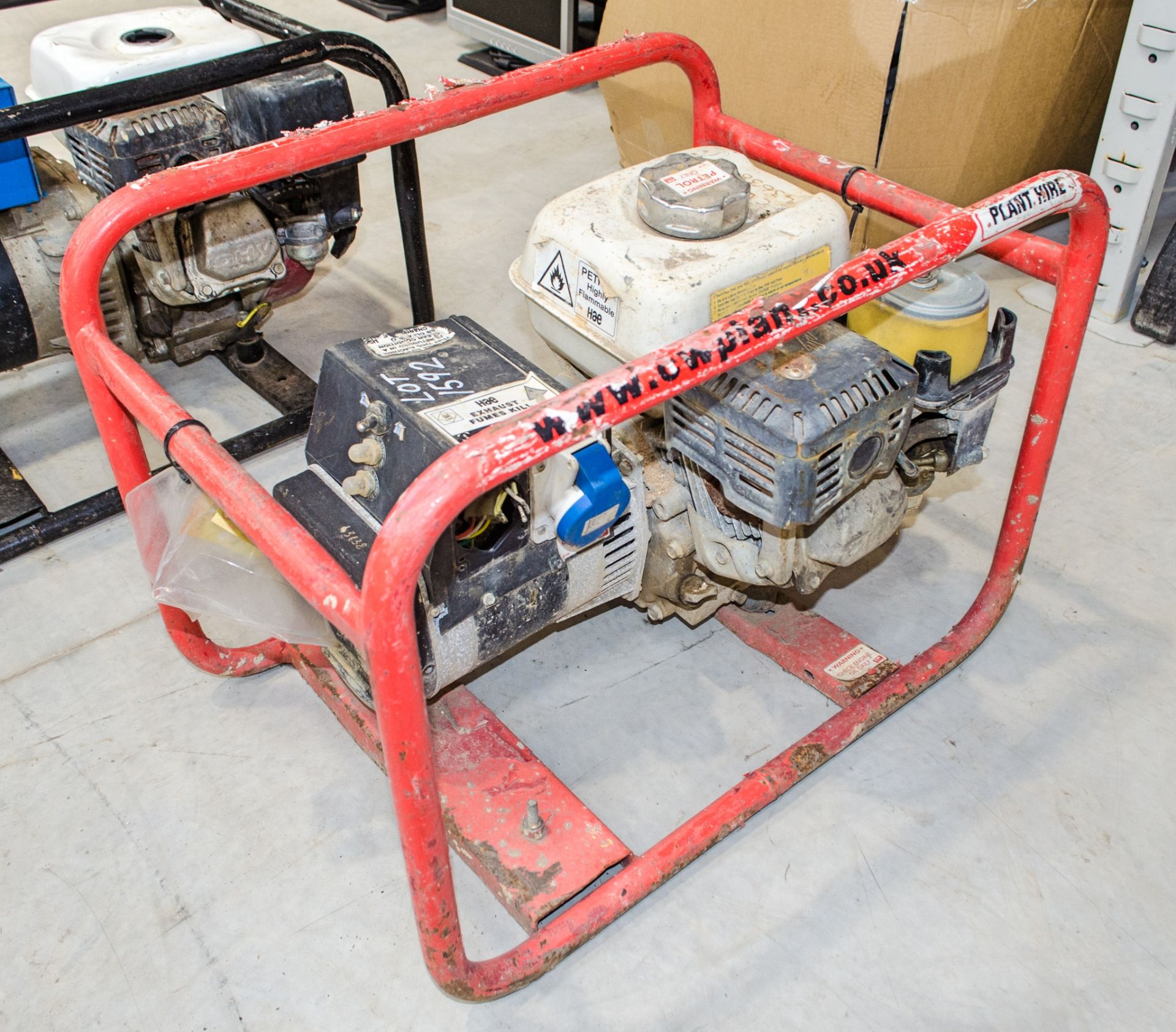 110v/240v petrol driven generator ** Parts missing ** CW43638