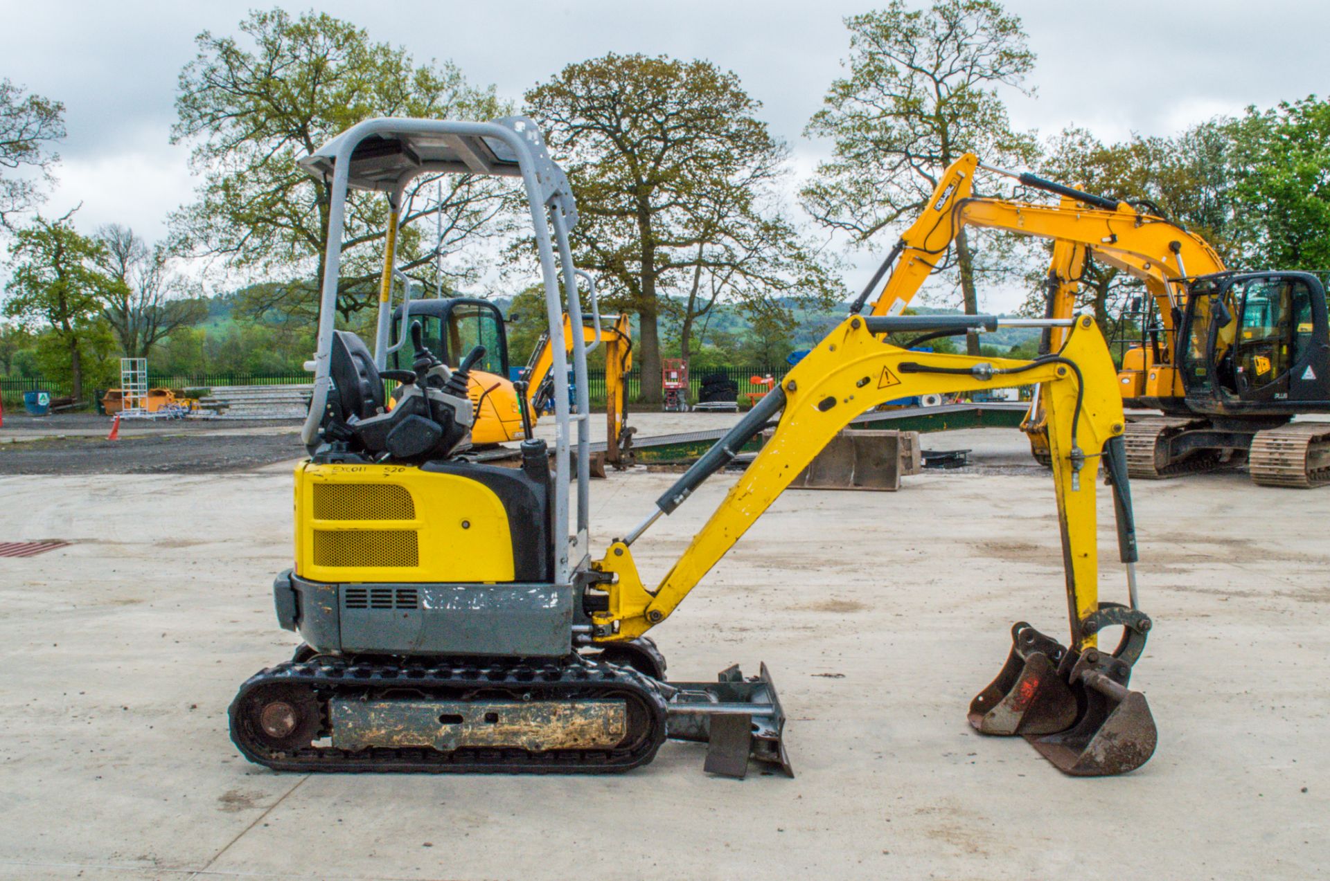 Wacker Neuson EZ17 1.7 tonne rubber tracked mini excavator Year: 2018 S/N: L03222 Recorded Hours: - Image 7 of 20