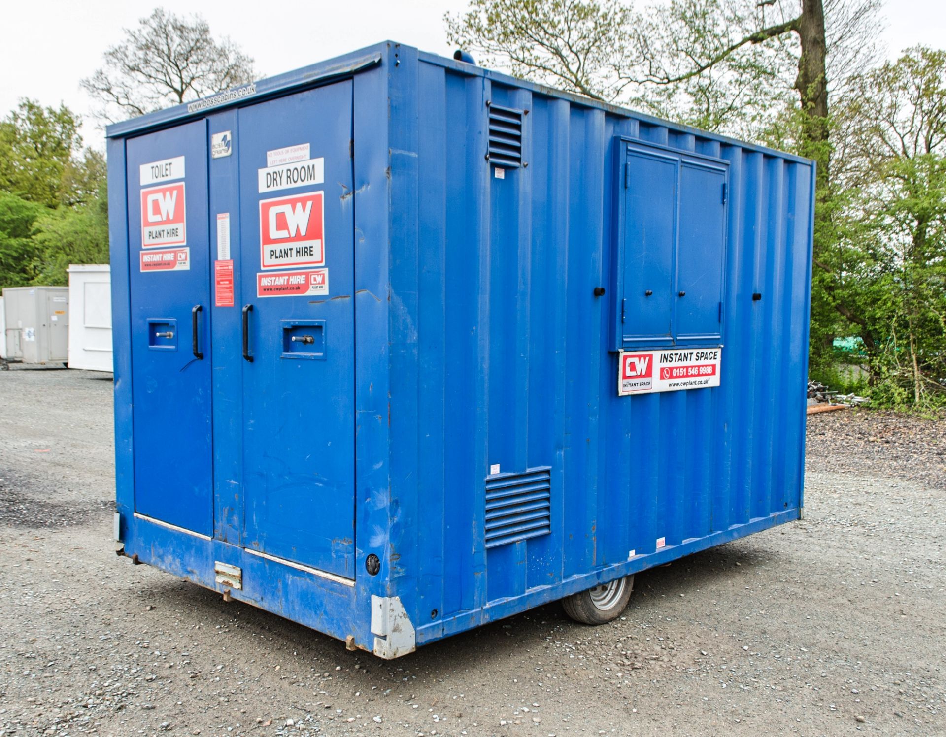 Boss Cabins 12 ft x 8 ft steel anti vandal mobile welfare unit Comprising of: Canteen, toilet & - Image 3 of 12
