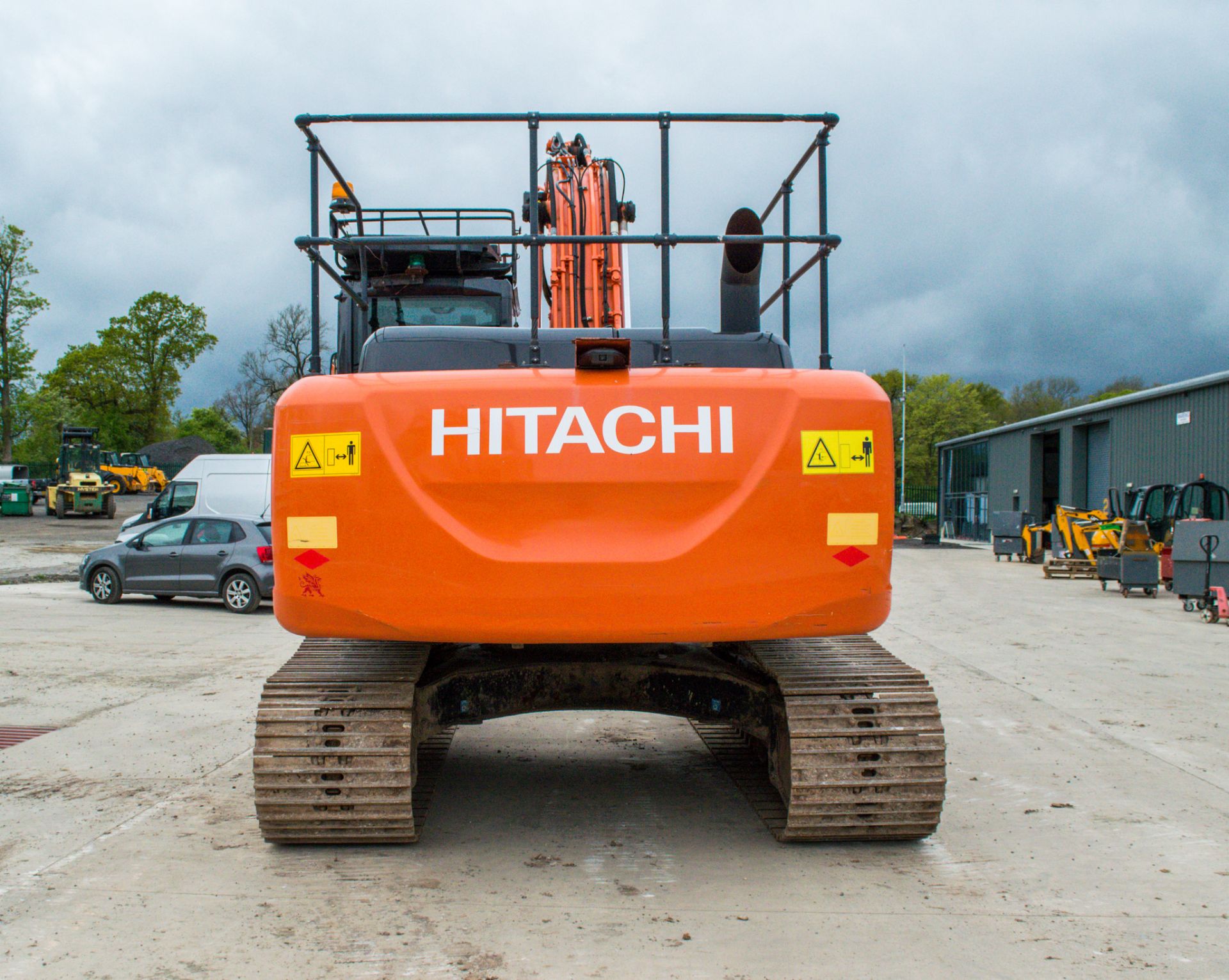 Hitachi ZX 210 LC 21 tonne steel tracked excavator Year: 2015 S/N: 303730 Recorded hours: 5549 Air - Image 6 of 22