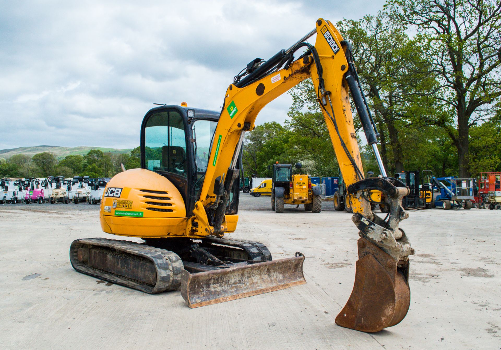 JCB 8050 RTS 5 tonne rubber tracked midi excavator  Year: 2013 S/N:01741891 Recorded Hours: 3151 - Image 2 of 25