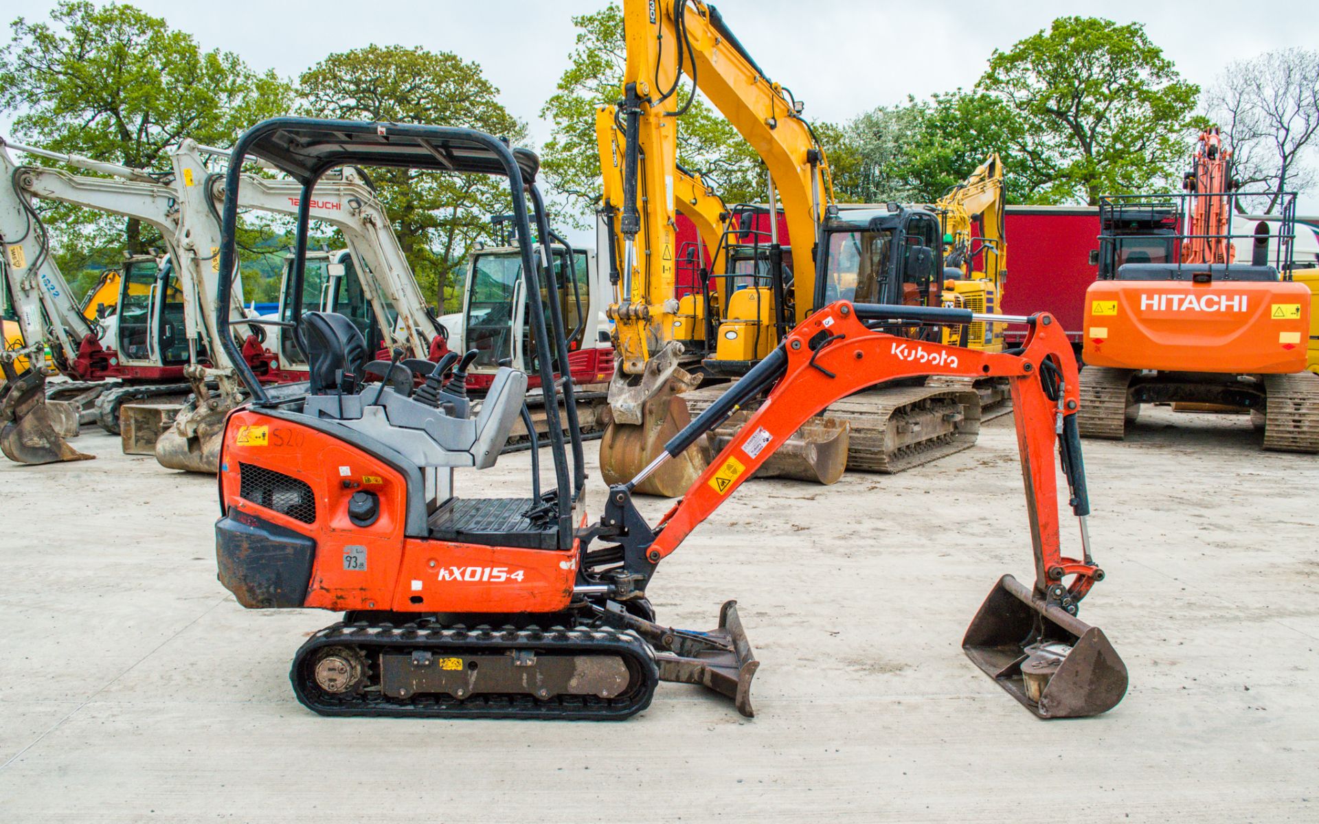 Kubota KX015-4 1.5 tonne rubber tracked mini excavator Year: 2015 S/N: 58351 Recorded Hour: 2561 - Image 7 of 21