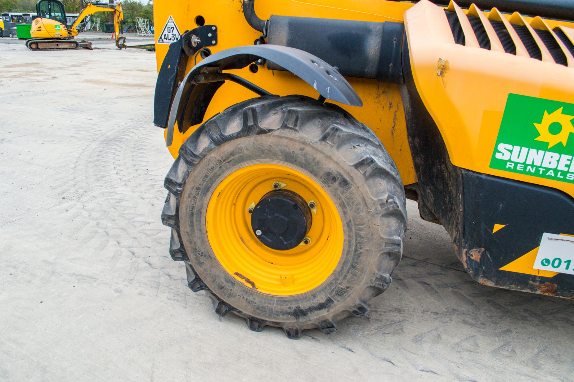 JCB 535-95 9.5 metre telescopic handler Year: 2015 S/N: 2346986 Recorded Hours: 1773 H5108838 - Image 9 of 23