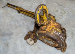 Yale 1.5 tonne lever hoist A592484