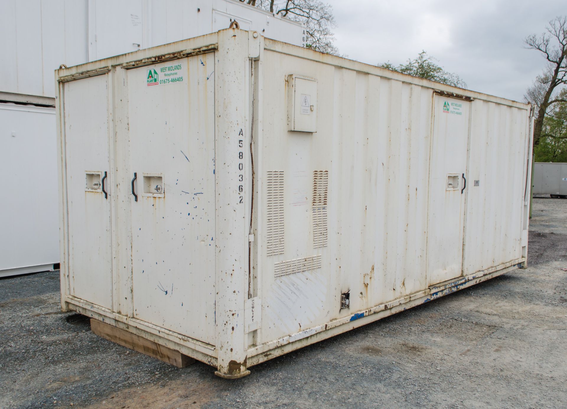 21 ft x 9 ft steel anti vandal welfare site unit Comprising of canteen, changing room, toilet & - Image 2 of 12