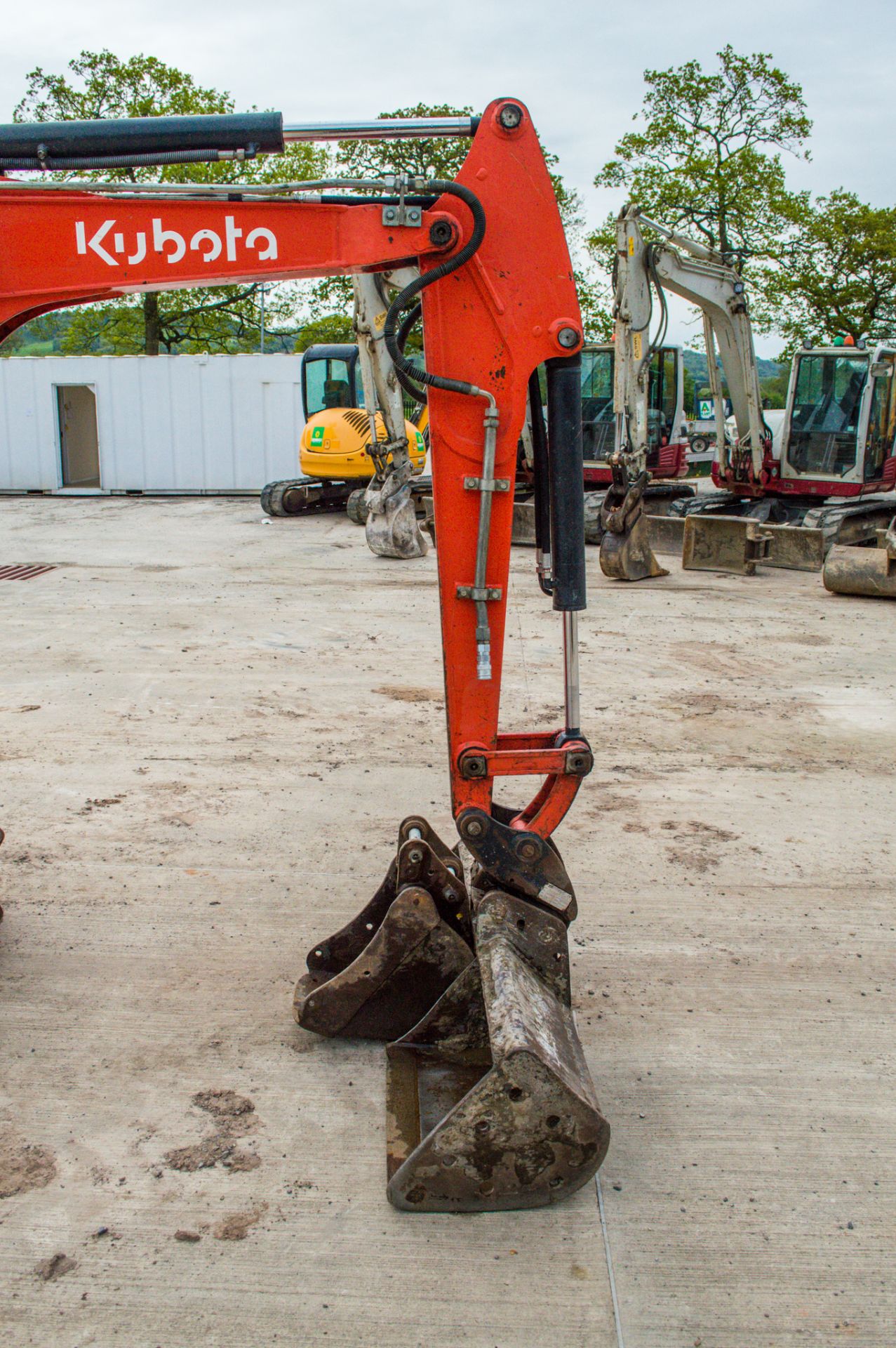 Kubota KX61-3 2.6 tonne rubber tracked excavator Year: 2014 S/N: 80677 Recorded Hours: 3027 piped, - Image 12 of 22