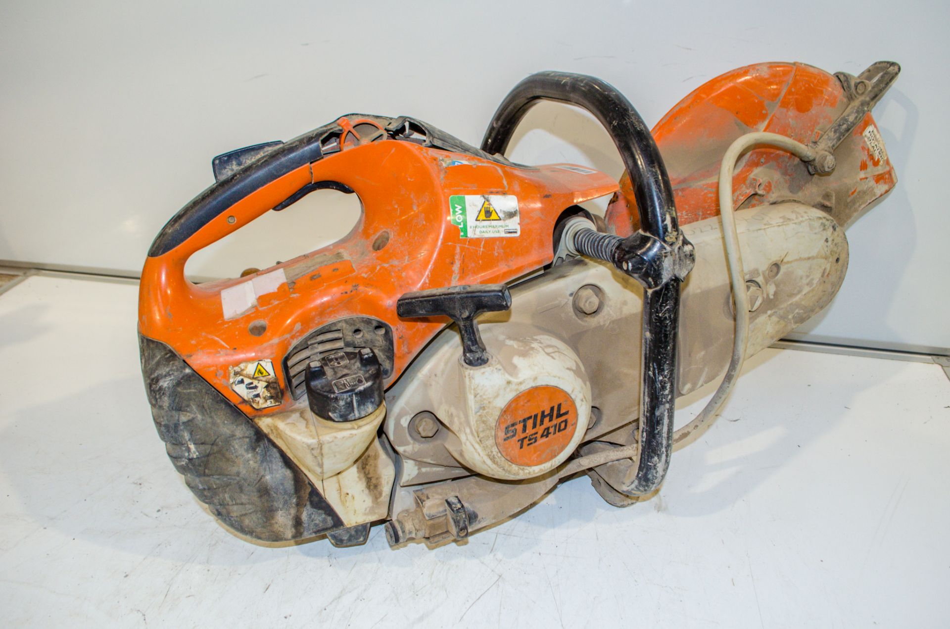 Stihl TS410 petrol driven cut off saw ** Handle broken ** 0227C401 - Image 2 of 2