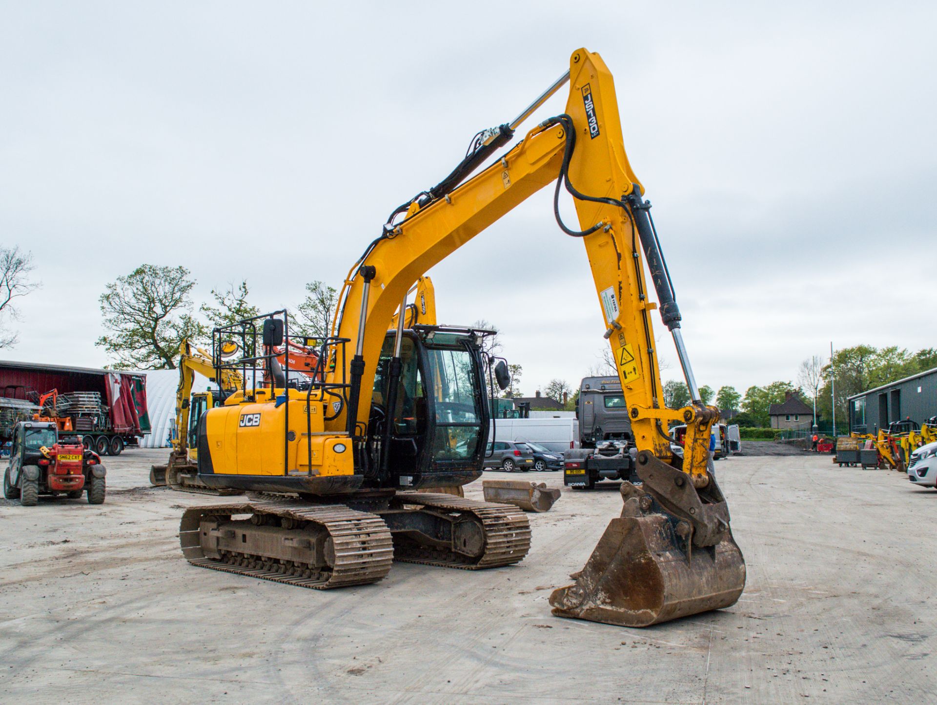 JCB JS130 LC+ 13 tonne steel tracked excavator Year: 2016 S/N: 424040 Recorded Hours: 5228 Air - Image 2 of 24