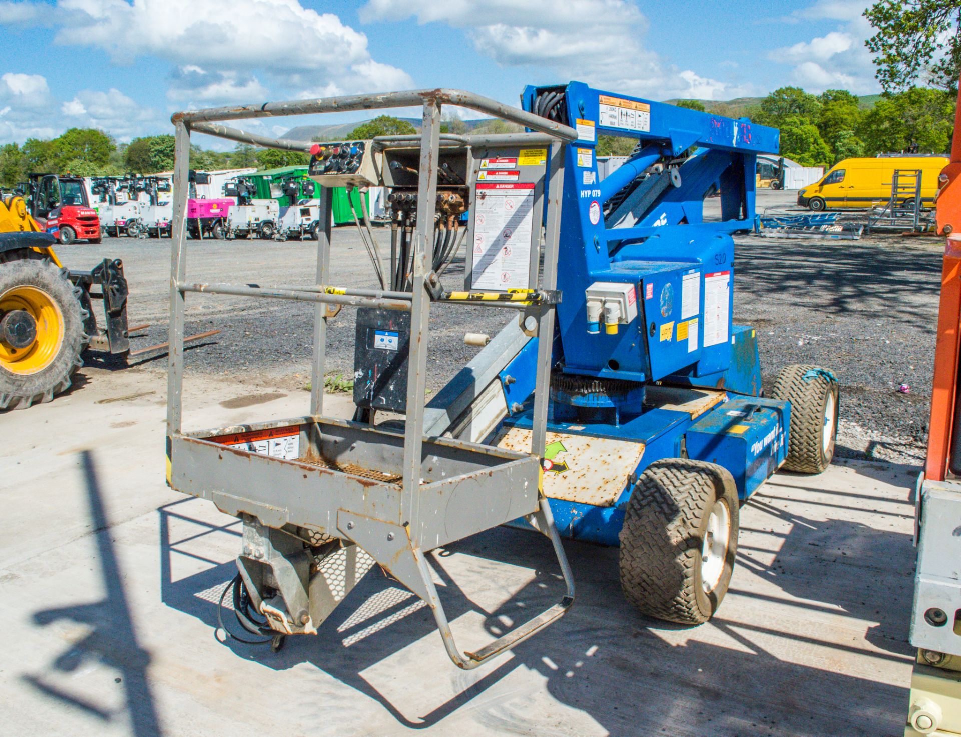 Nifty HR12 Hybrid battery electric/diesel driven articulated boom lift access platform S/N: - Image 2 of 8