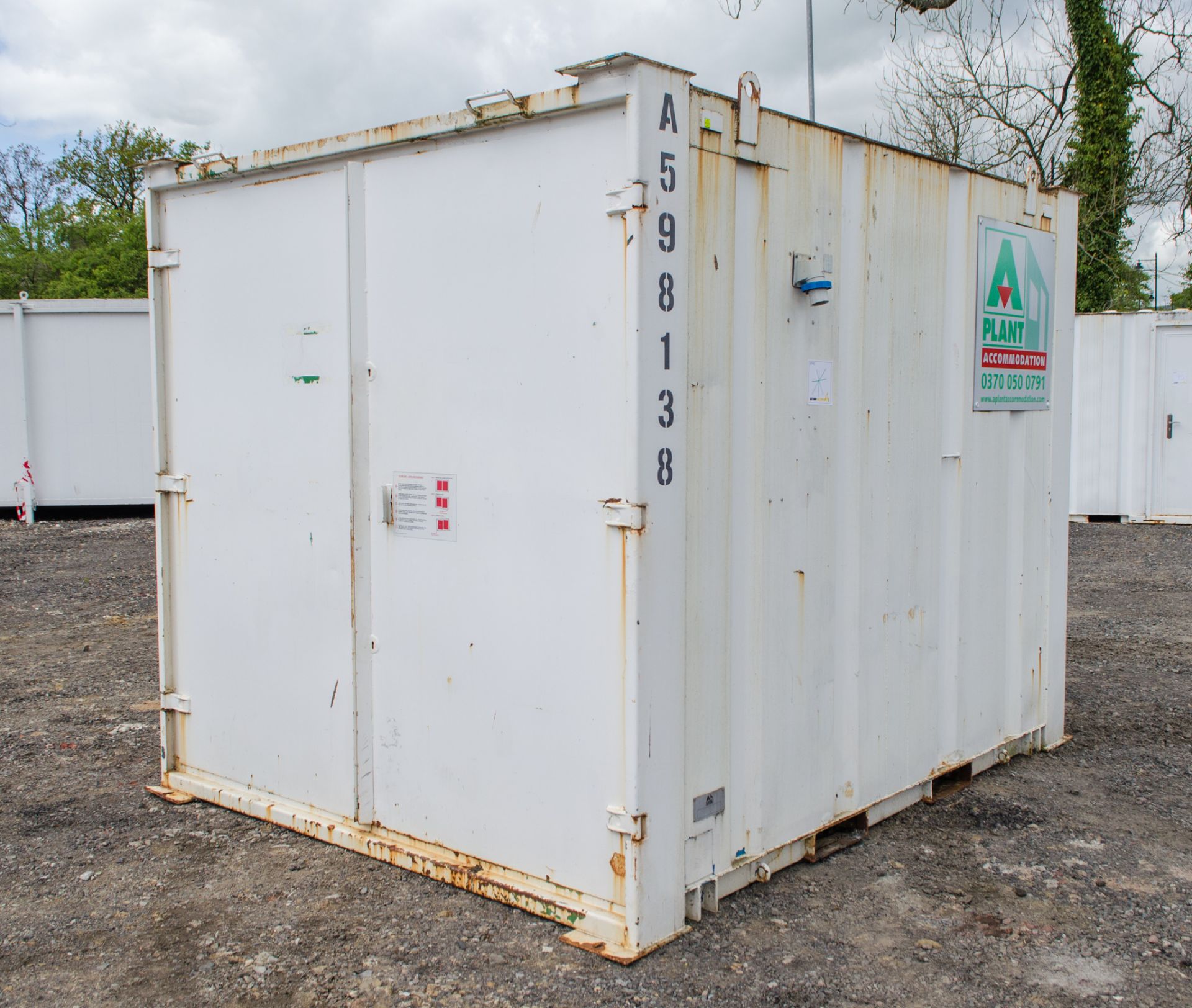 10 ft x 8 ft steel store site unit c/w keys A598138