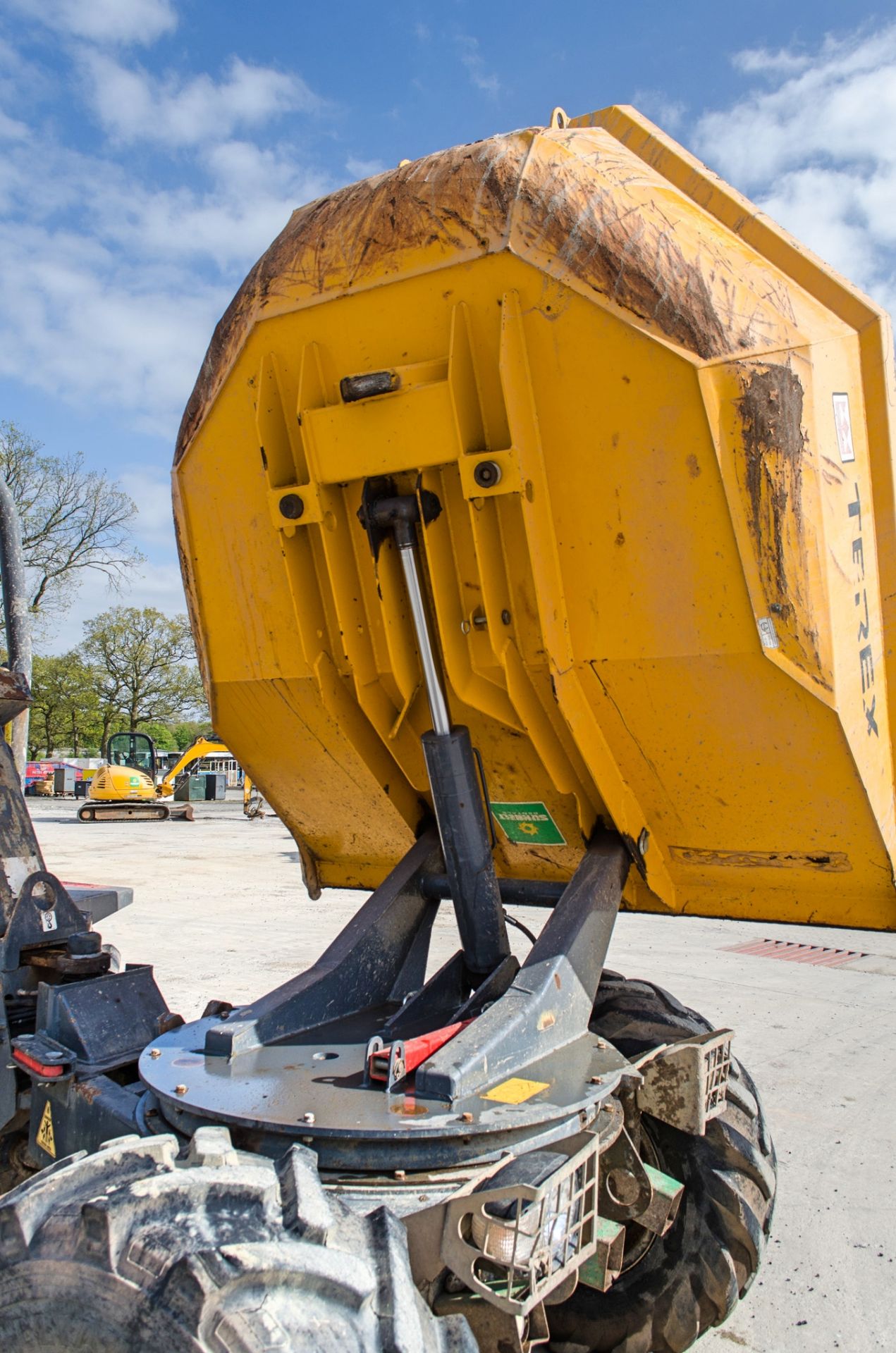 Terex TA6s 6 tonne swivel skip dumper Year: 2014 S/N: EE9PJ6044 Recorded Hours: 1811 A644828 - Image 10 of 21