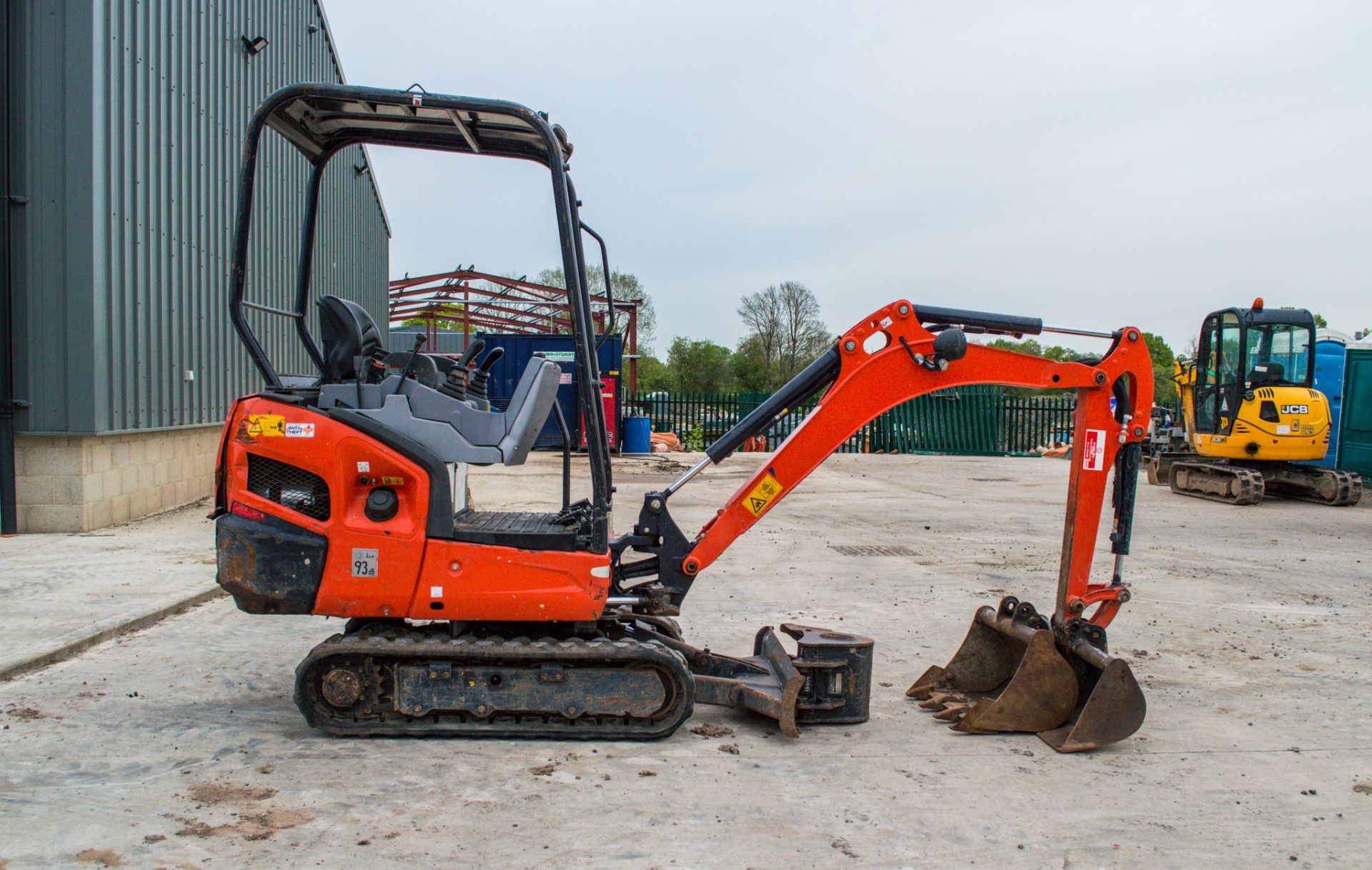 Kubota KX015-4 1.5 tonne rubber tracked mini excavator Year: 2018 S/N: 63480 Recorded Hour: 937 - Image 8 of 20