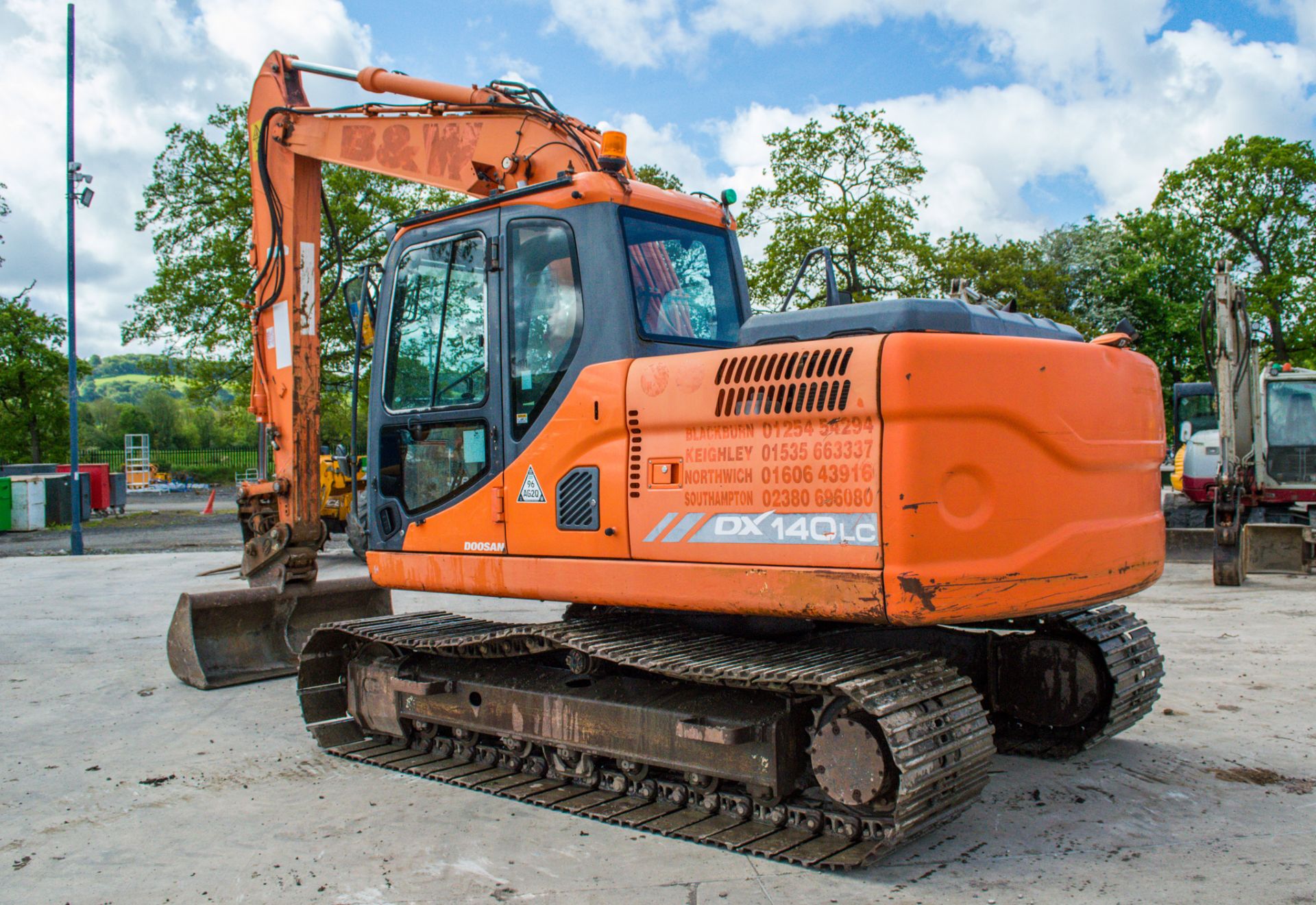 Doosan DX140LC 14 tonne steel tracked excavator Year: 2012 S/N: 50792 Recorded Hours: 88898 (Clock - Image 4 of 22