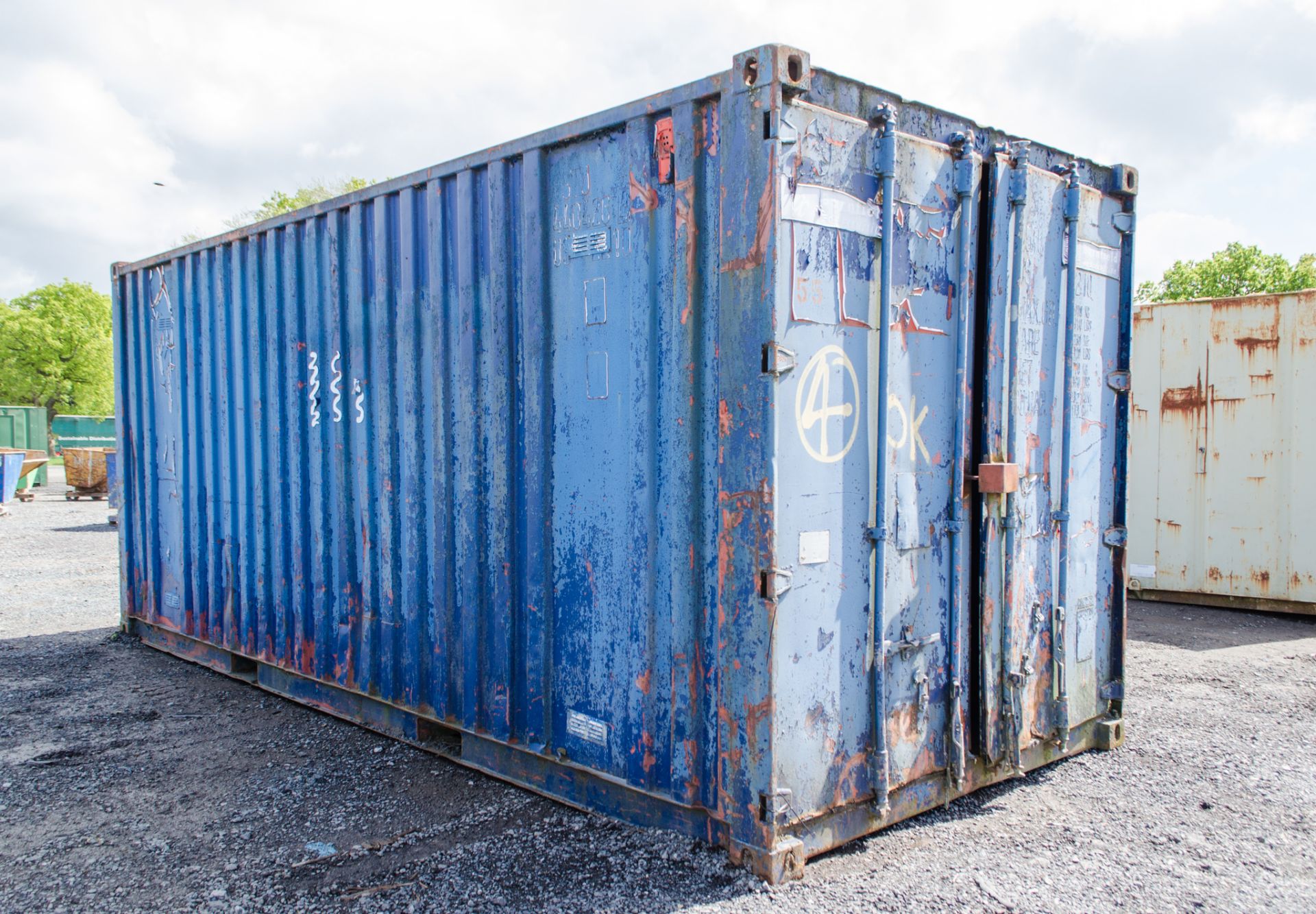 20 ft x 8 ft steel shipping container c/w side door & window SC597 - Image 2 of 5