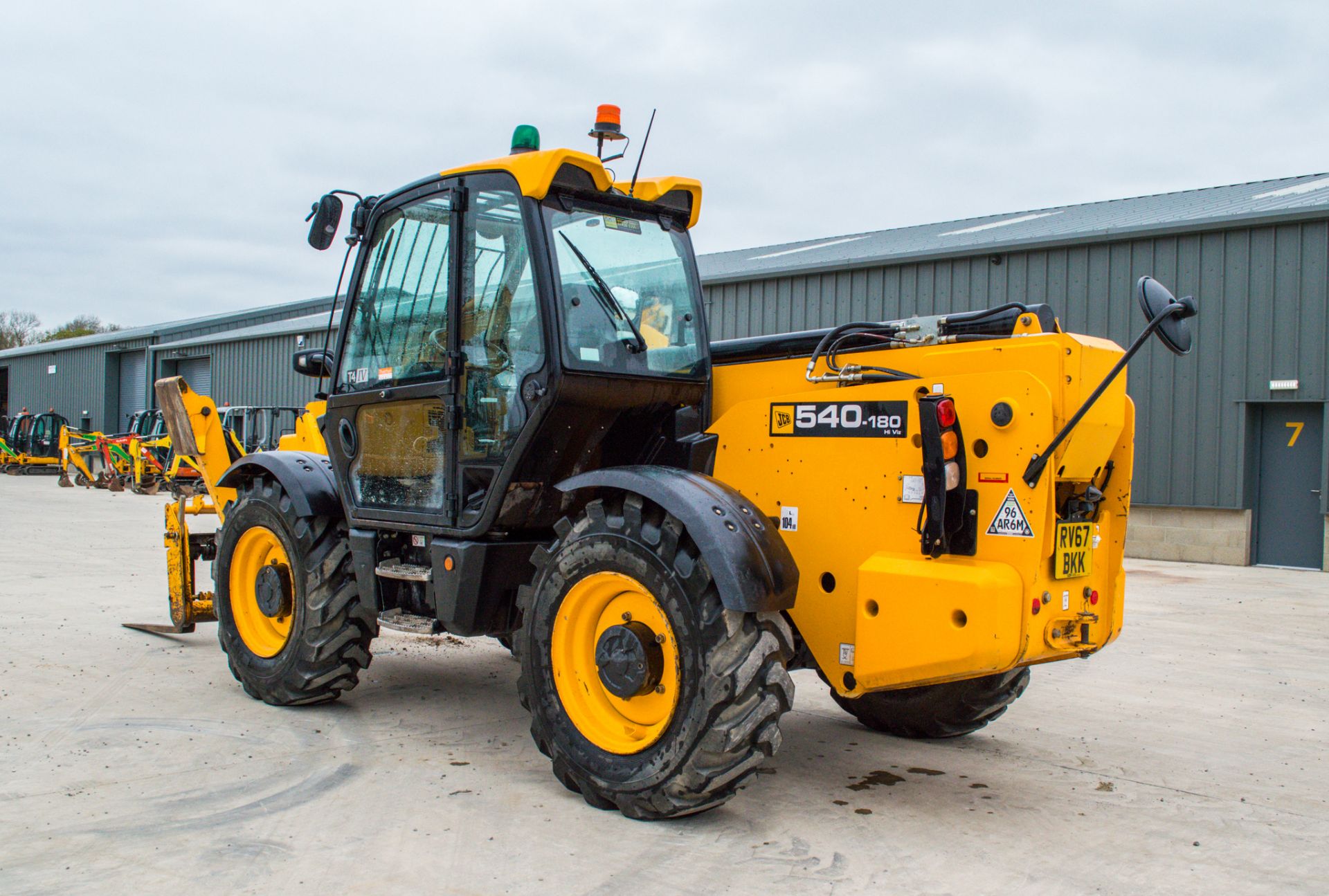 JCB 540-180 Hi-Viz 18 metre telescopic handler  Year: 2017 S/N: 2568367 Recorded Hours: 6219 c/w - Image 4 of 26