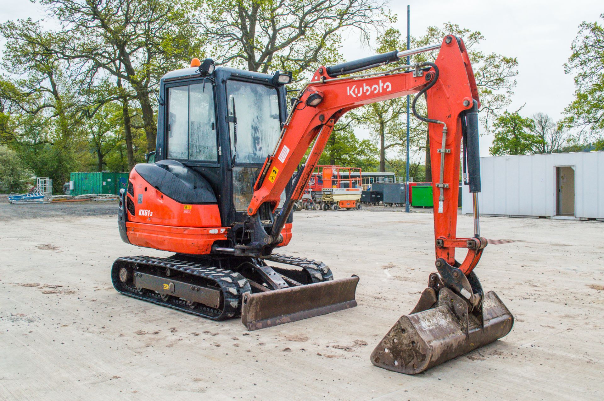 Kubota KX61-3 2.6 tonne rubber tracked excavator Year: 2014 S/N: 80677 Recorded Hours: 3027 piped, - Image 2 of 22