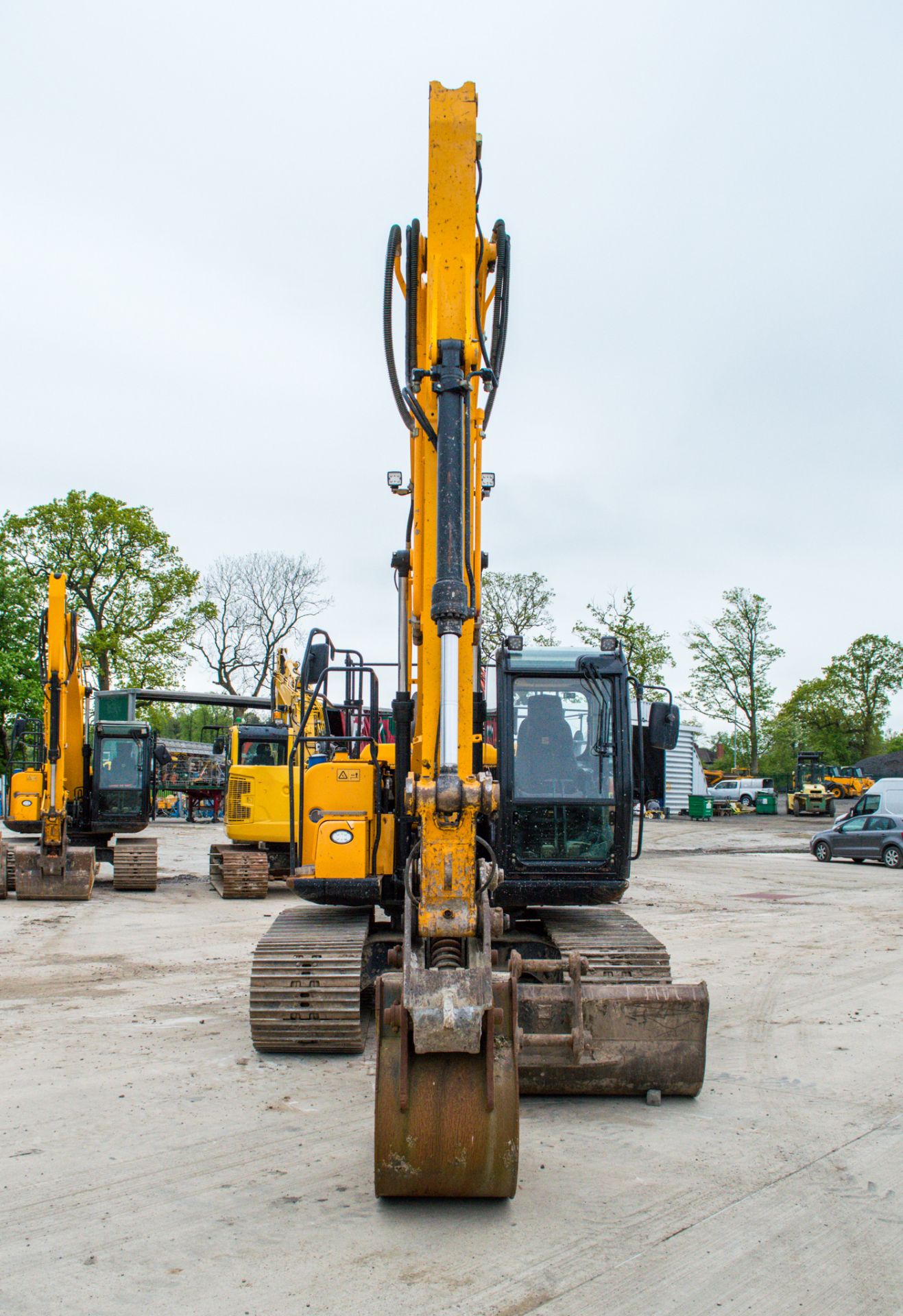 JCB JS130 LC+ 13 tonne steel tracked excavator Year: 2016 S/N: 424044 Recorded Hours: 4240 Air - Image 5 of 25