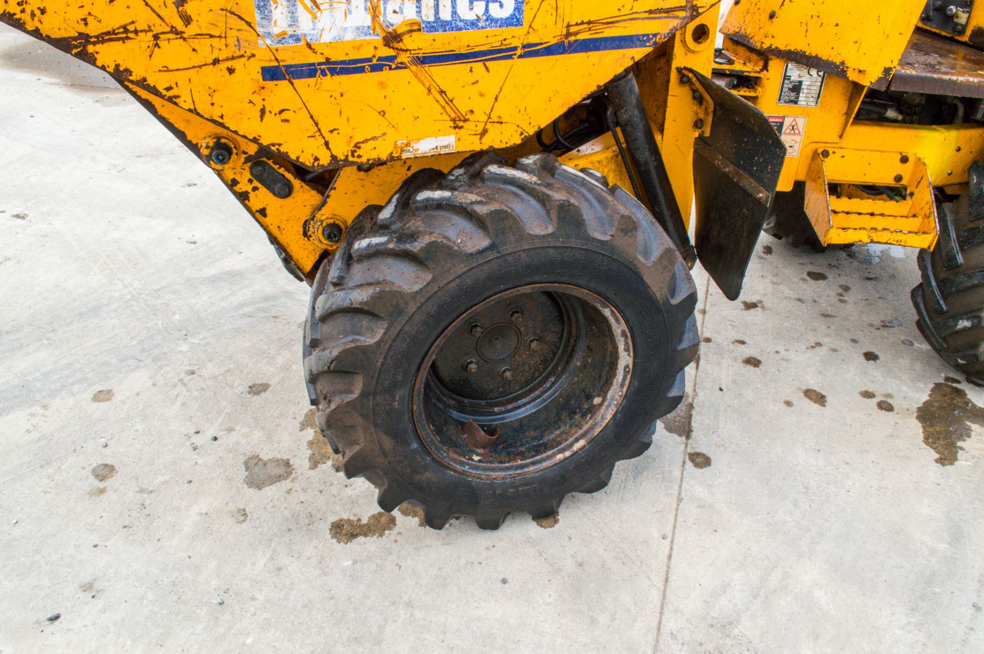 Thwaites 1 tonne hi-tip dumper Year: 2008 S/N: 4838 Recorded Hours: 1201 - Image 9 of 21