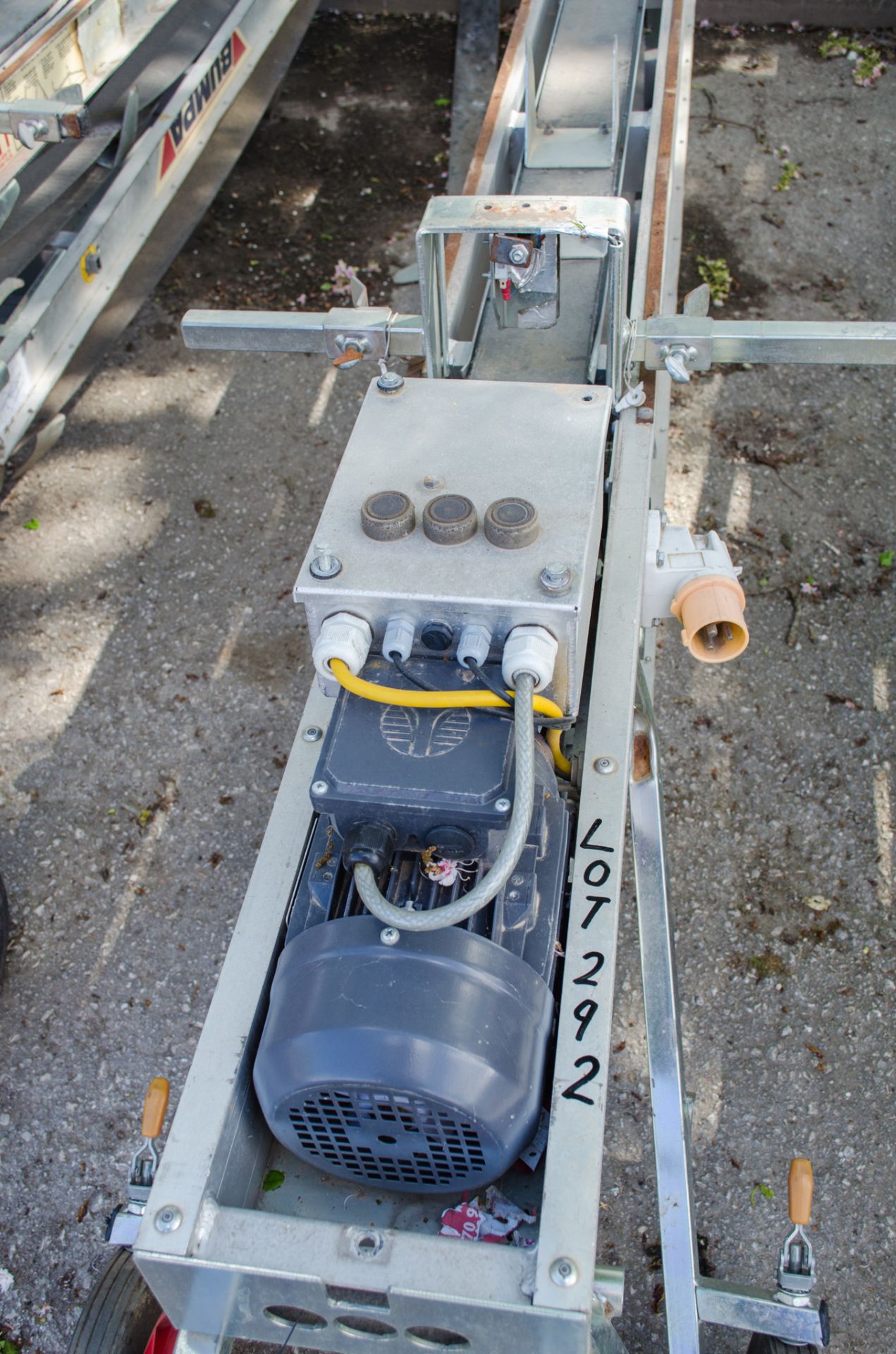 Mace Bumpa Type 10 110v conveyor - Image 3 of 3
