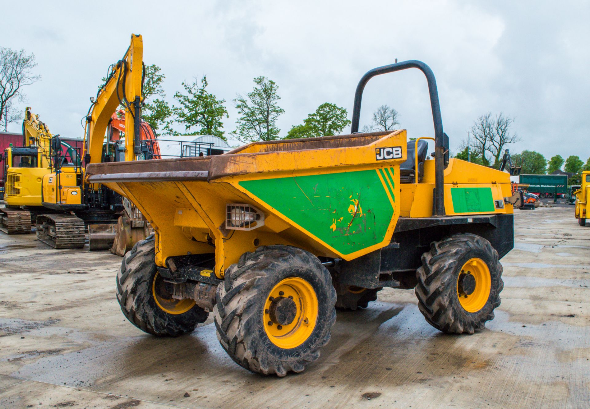 JCB 6T 6 tonne straight skip dumper Year: 2015