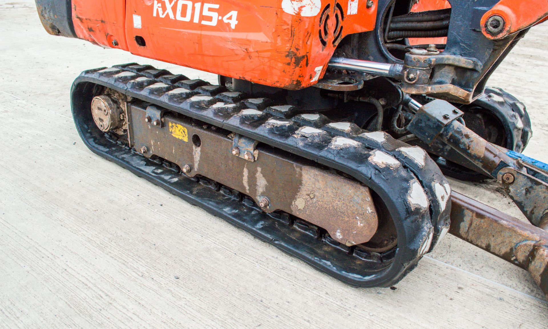 Kubota KX015-4 1.5 tonne rubber tracked mini excavator Year: 2015 S/N: 58351 Recorded Hour: 2561 - Image 10 of 21