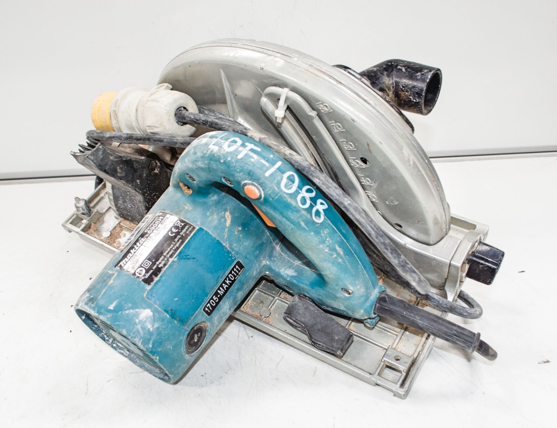 Makita 5903R 110v 235mm circular saw 1705MAK0111 - Image 2 of 2