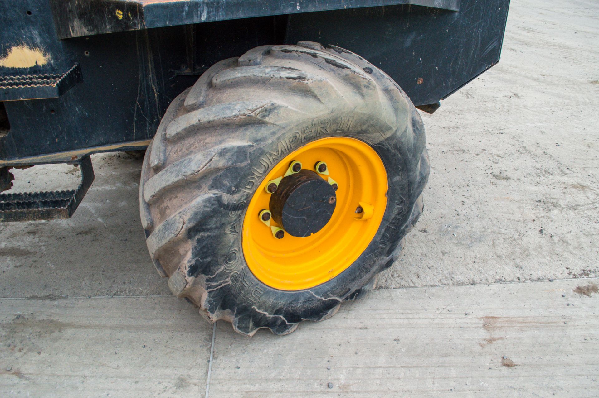 JCB  6T  6 tonne straight skip dumper Year:2015 S/N: K7468 Recorded Hours: 1493 A666972 - Image 12 of 21