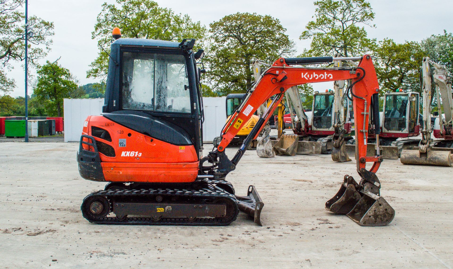 Kubota KX61-3 2.6 tonne rubber tracked excavator Year: 2014 S/N: 80677 Recorded Hours: 3027 piped, - Image 7 of 22