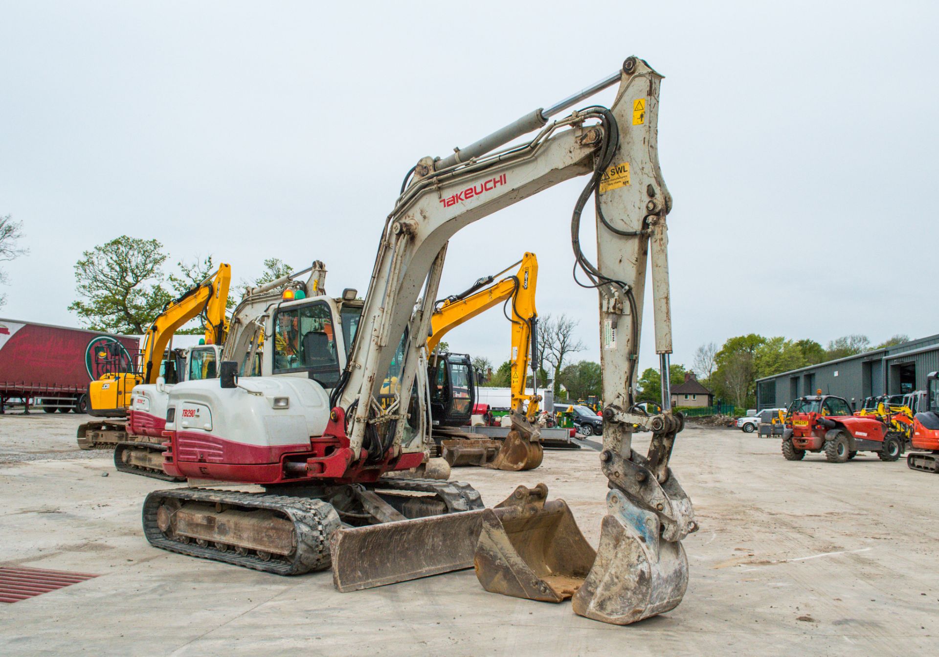 Takeuchi TB290 8.5 tonne rubber tracked excavator Year: 2015 S/N: 200107 Recorded Hours: 7596 Air - Image 2 of 24