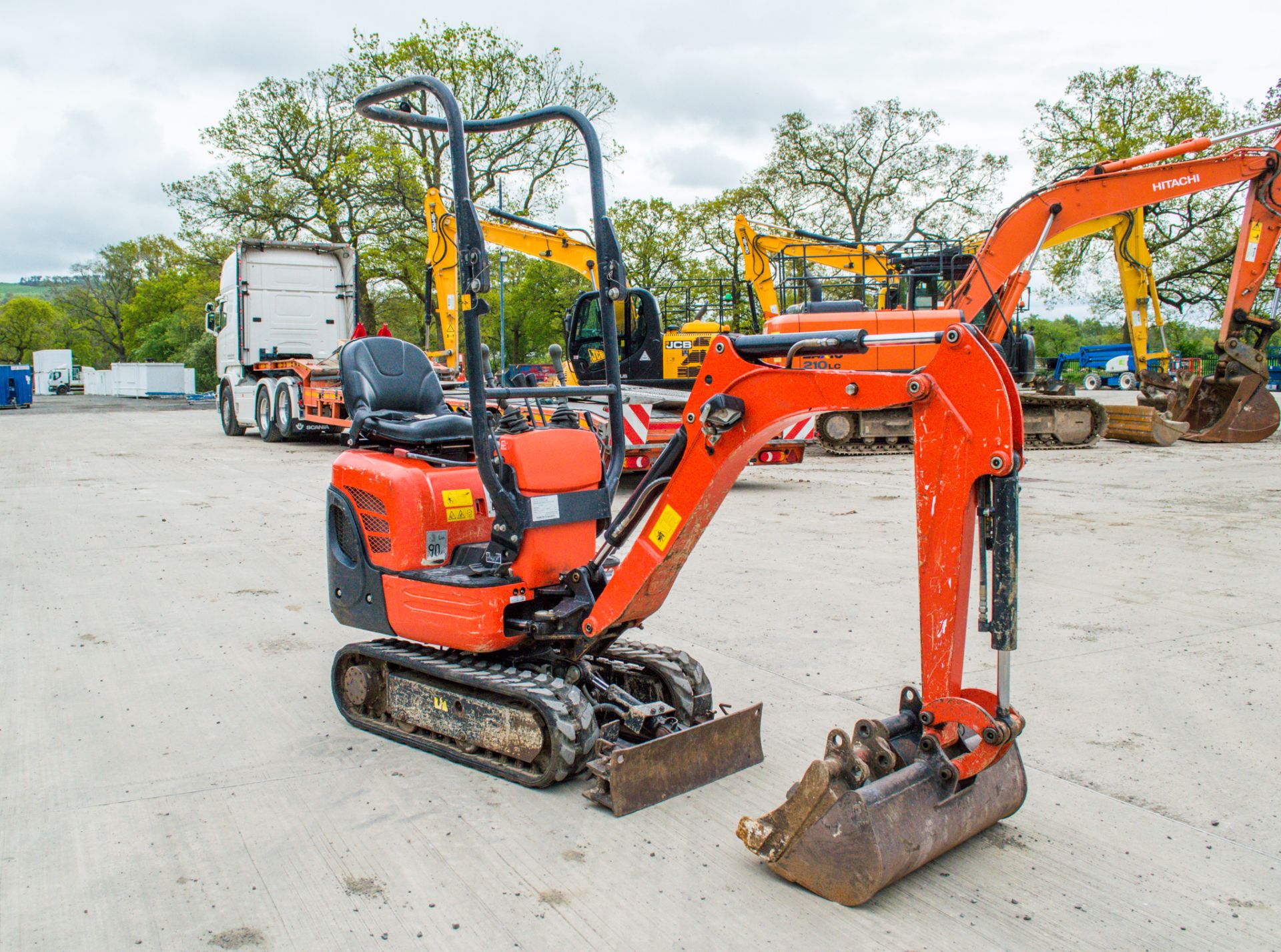 Kubota K008-3 0.8 tonne rubber tracked micro excavator Year: 2018 S/N: 31059 Recorded Hours: 767 - Image 2 of 20