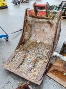 Caterpillar 3 foot digger bucket to suit 13 tonne excavator