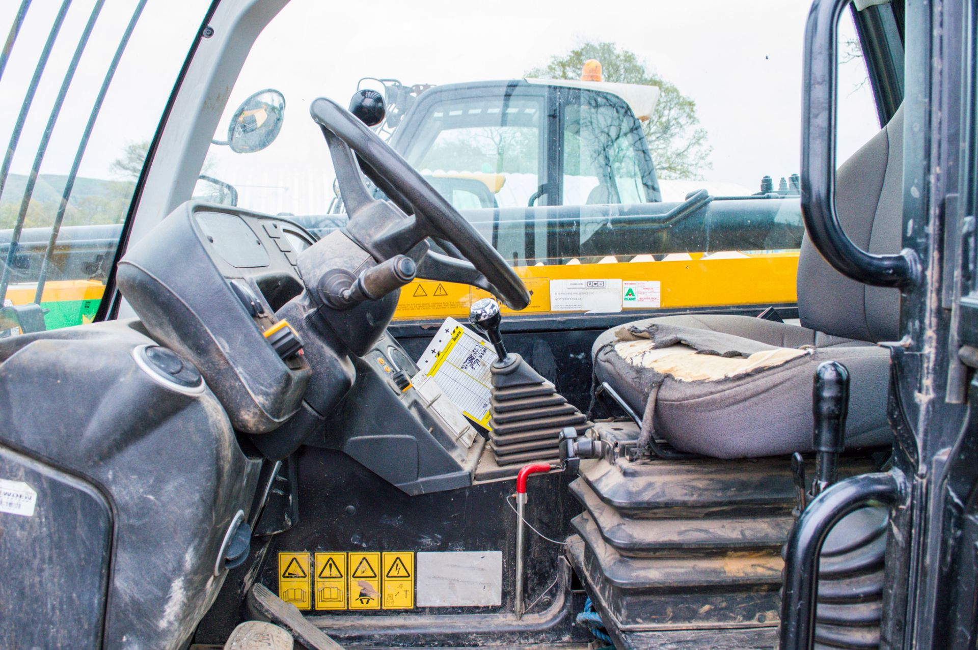 JCB 535-95 9.5 metre telescopic handler Year: 2015 S/N: 2346986 Recorded Hours: 1773 H5108838 - Image 22 of 23