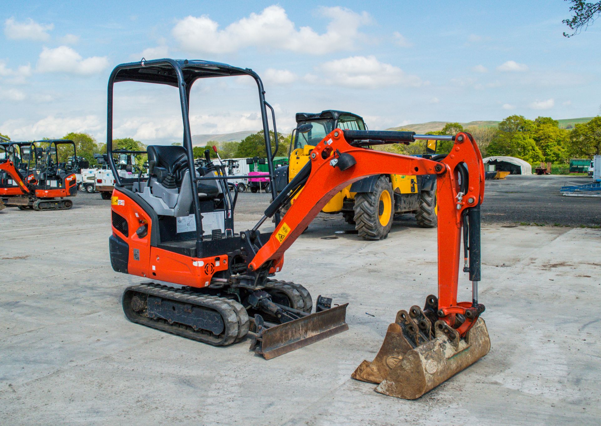 Kubota KX016-4 1.6 tonne rubber tracked mini excavator Year: 2018 S/N: 63080 Recorded Hour: 665 - Image 2 of 21