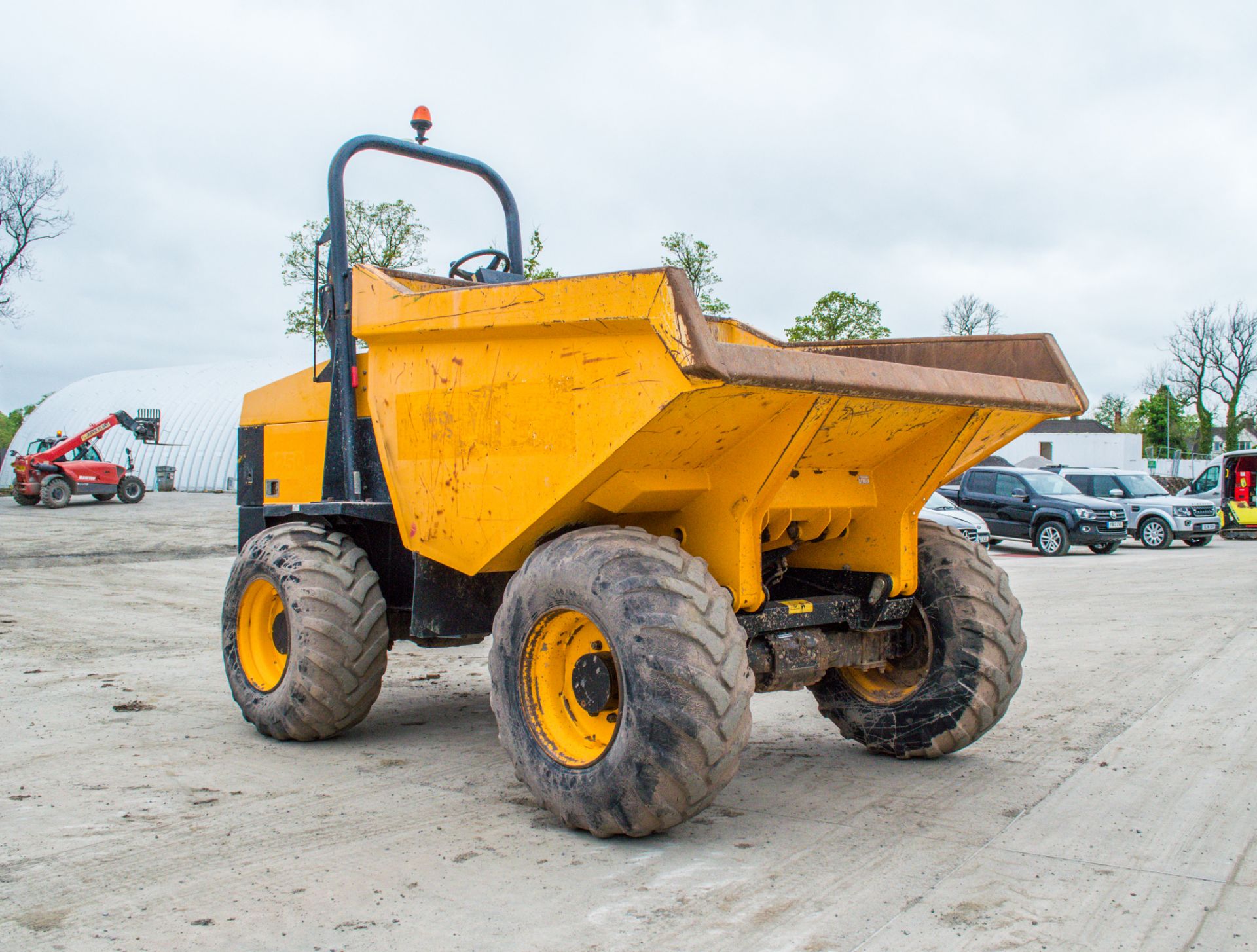 JCB 9T 9 tonne straight skip dumper - Image 2 of 22