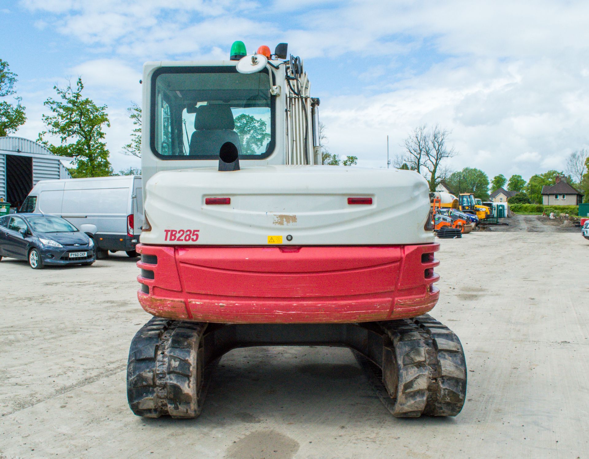 Takeuchi TB285 8 tonne rubber tracked midi excavator Year: 2012 S/N: 185000528 Recorded hours: 10512 - Image 6 of 19