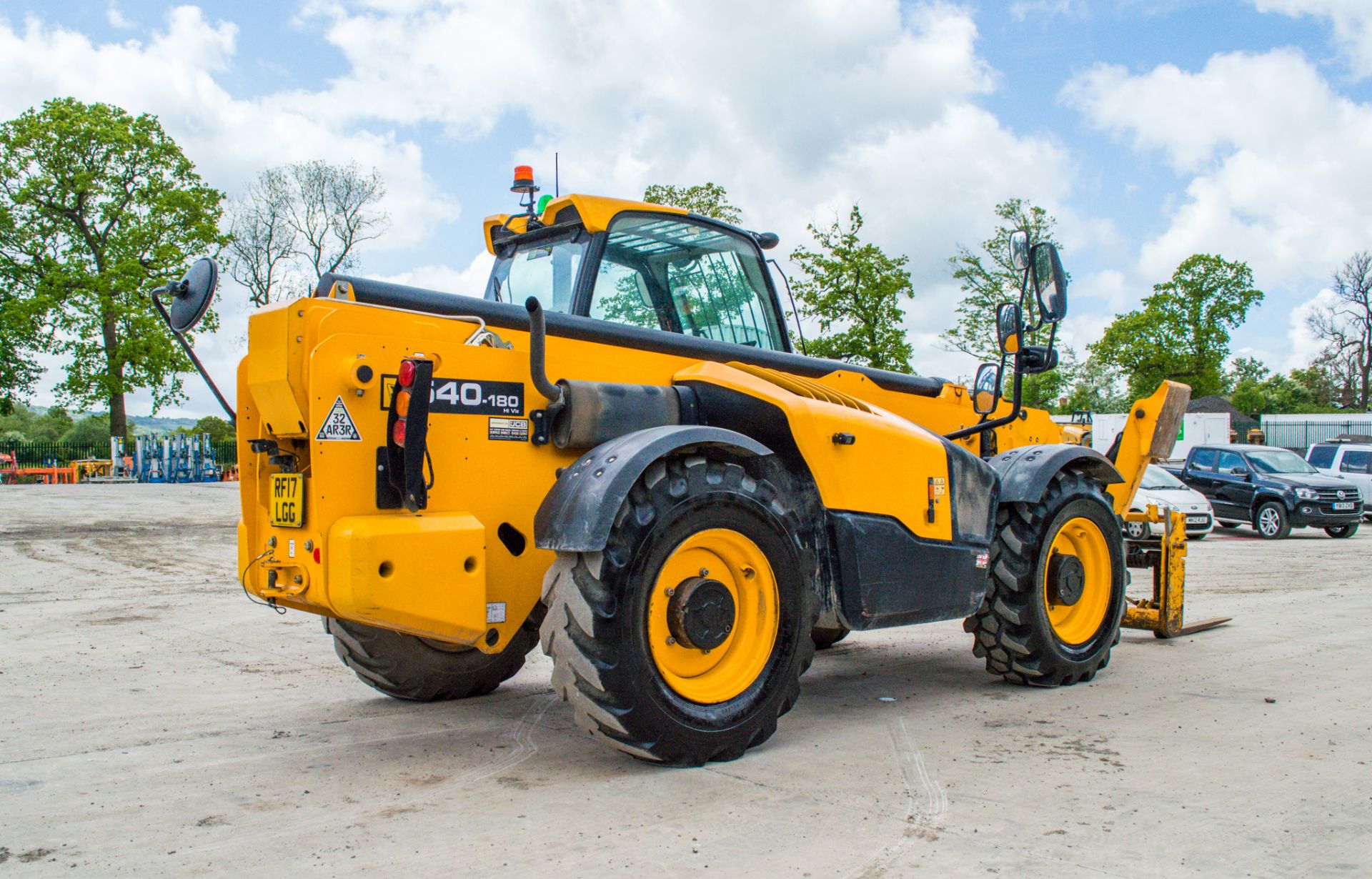 JCB 540-180 Hi-Viz 18 metre telescopic handler  Year: 2017 S/N: 2567255 Recorded Hours: 5503 c/w - Image 3 of 28