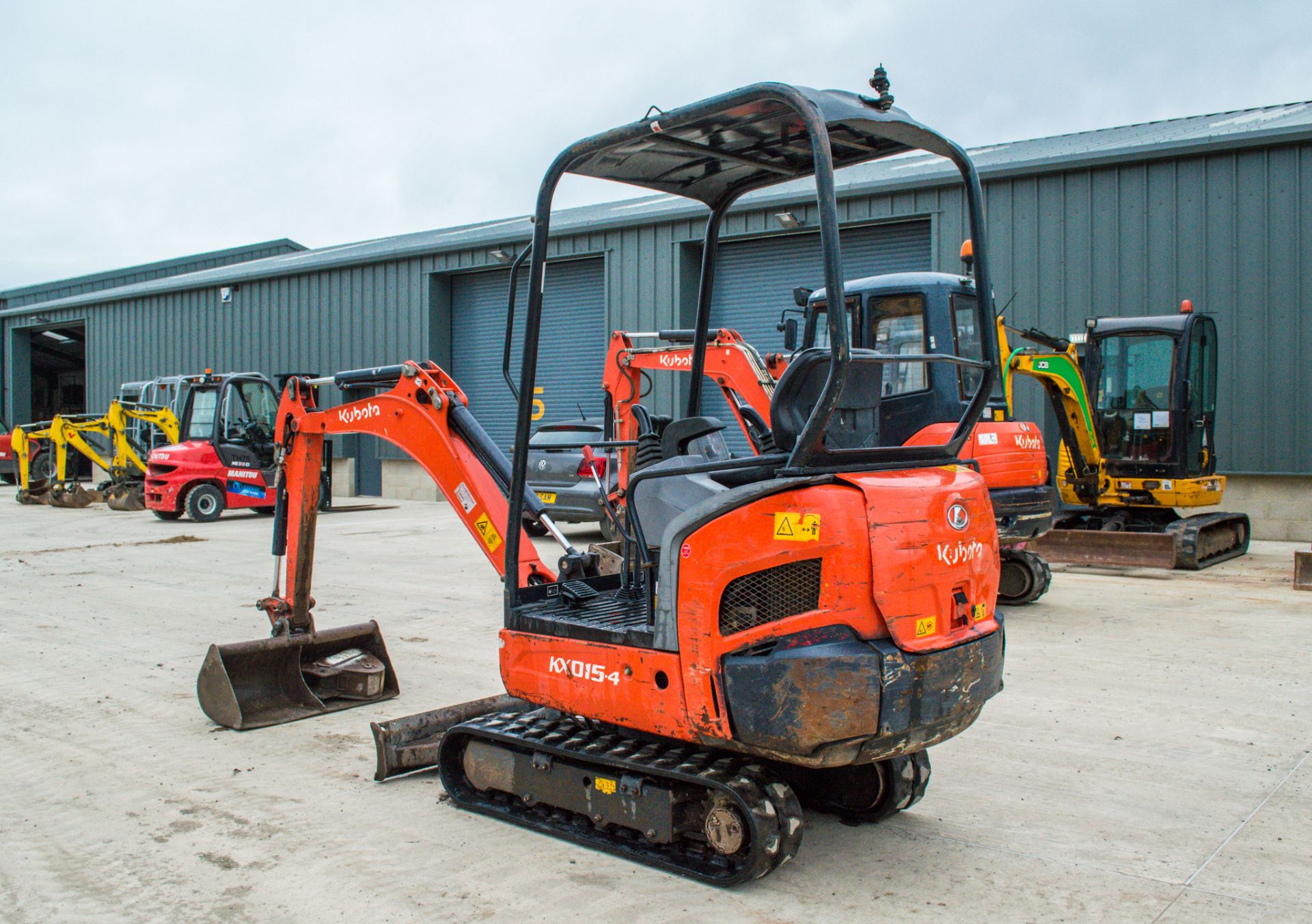 Kubota KX015-4 1.5 tonne rubber tracked mini excavator Year: 2015 S/N: 58351 Recorded Hour: 2561 - Image 4 of 21