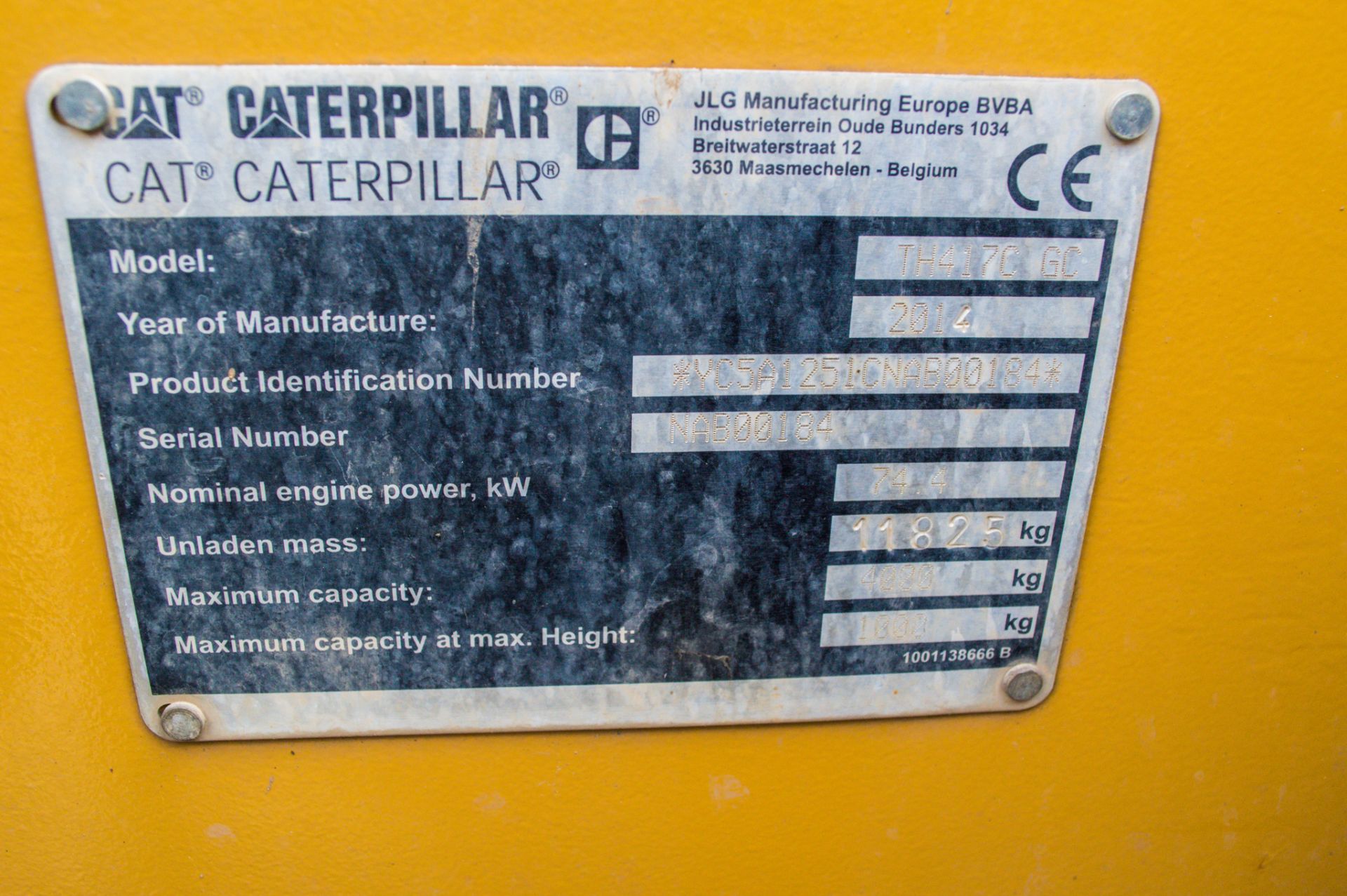 Caterpillar TH417C 17 metre telescopic handler Year: 2014 S/N: NAB00184 Recorded hours: 2005 - Image 25 of 26
