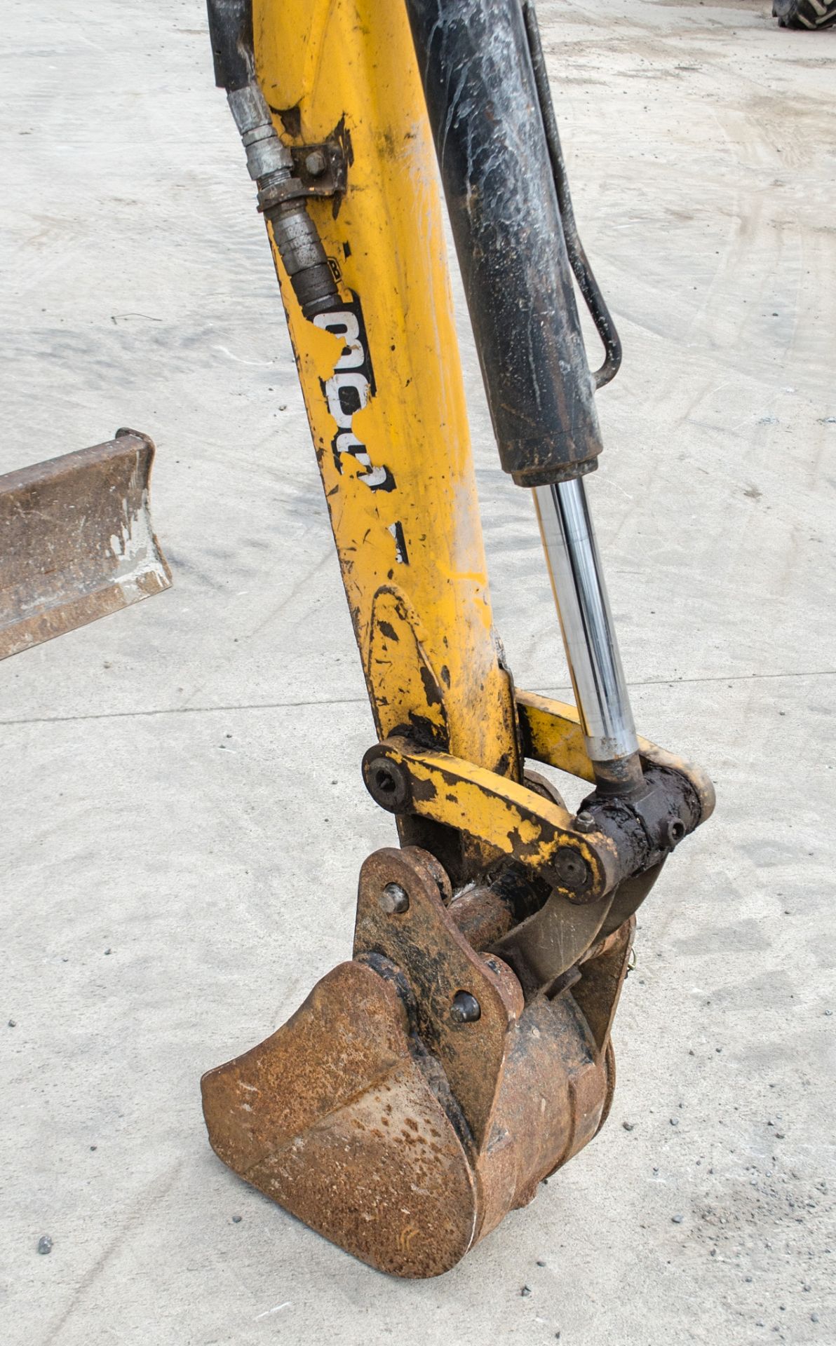 JCB 8030 ZTS 3 tonne rubber tracked excavator Year: 2014 S/N: 2117050 Recorded Hours: 2750 blade, - Image 13 of 21