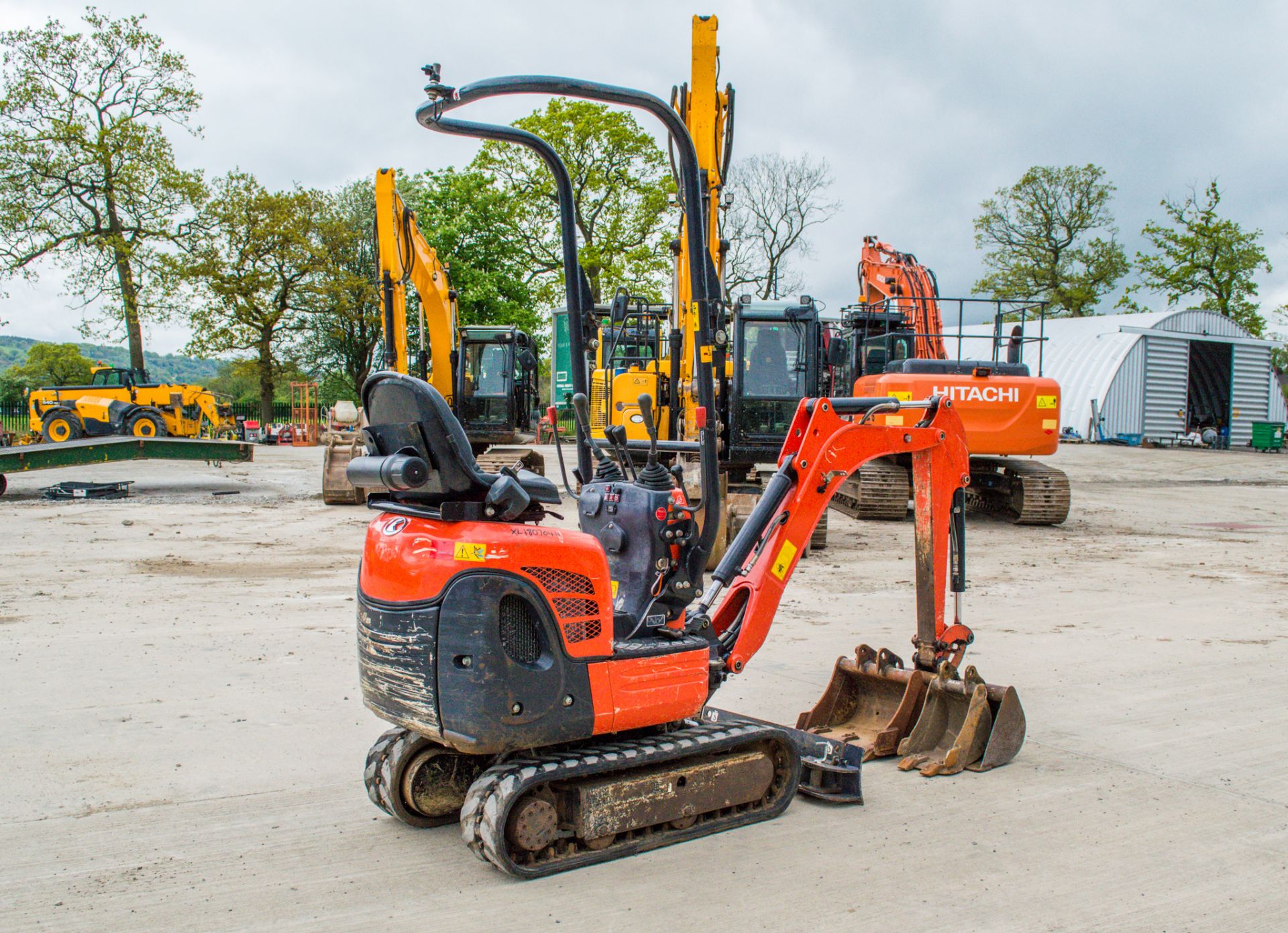 Kubota K008-3 0.8 tonne rubber tracked micro excavator Year: 2018 S/N: 31068 Recorded Hours: 1180 - Image 3 of 20