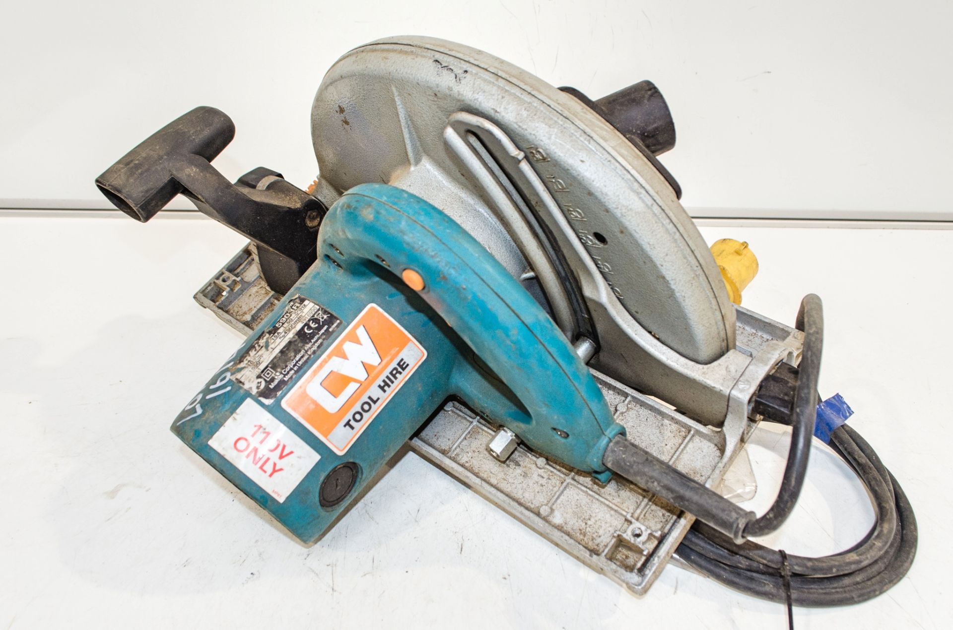 Makita 5903R 110v circular saw CW59532 - Image 2 of 2