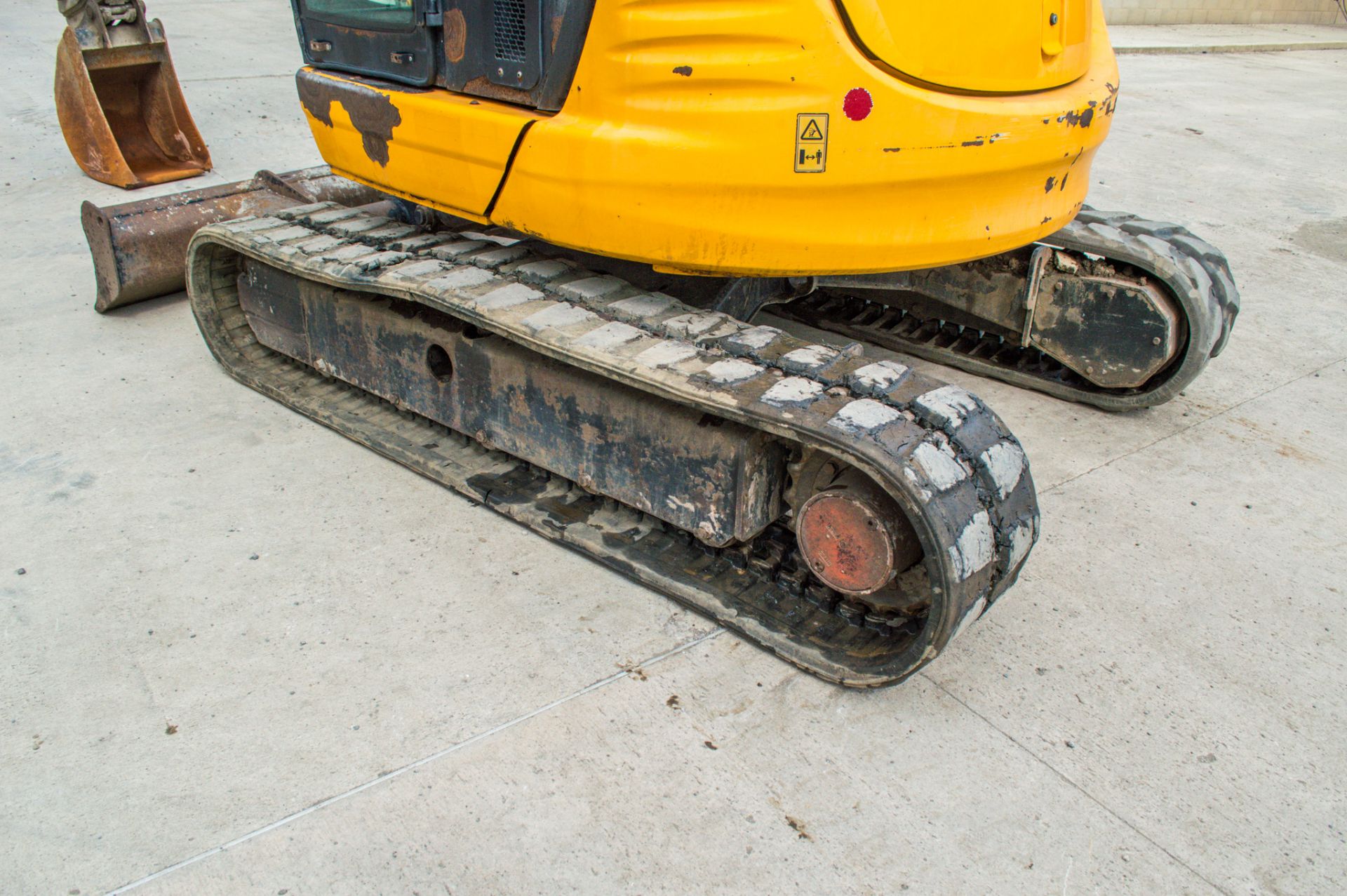 JCB 8055 RTS 5.5 tonne rubber tracked midi excavator Year: 2013 S/N: 2060573 Recorded Hours: 3857 - Image 9 of 25