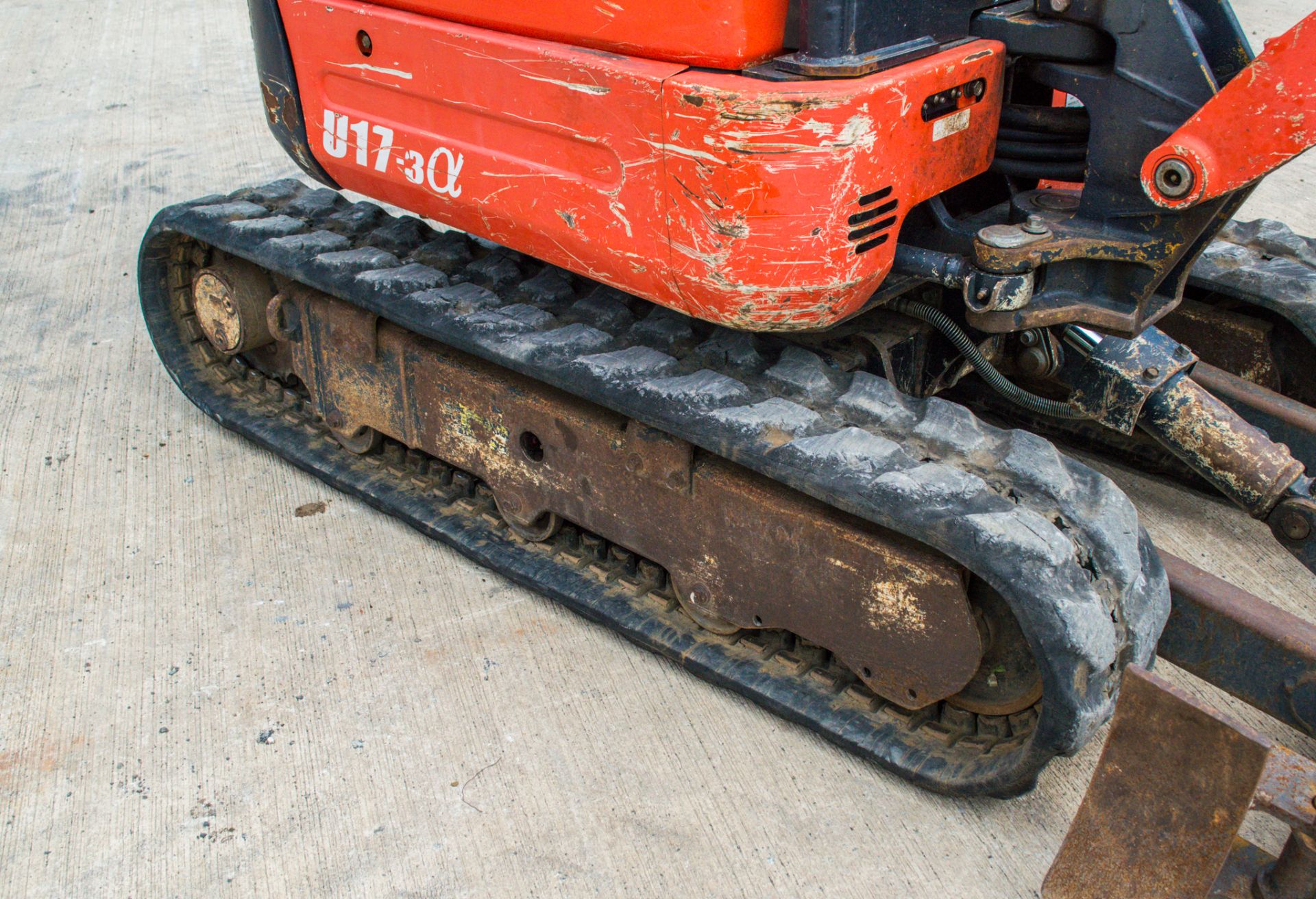 Kubota U17-3a 1.6 tonne rubber tracked mini excavator  Year: 2014 S/N: 21778 Recorded Hours: 2898 - Image 10 of 25