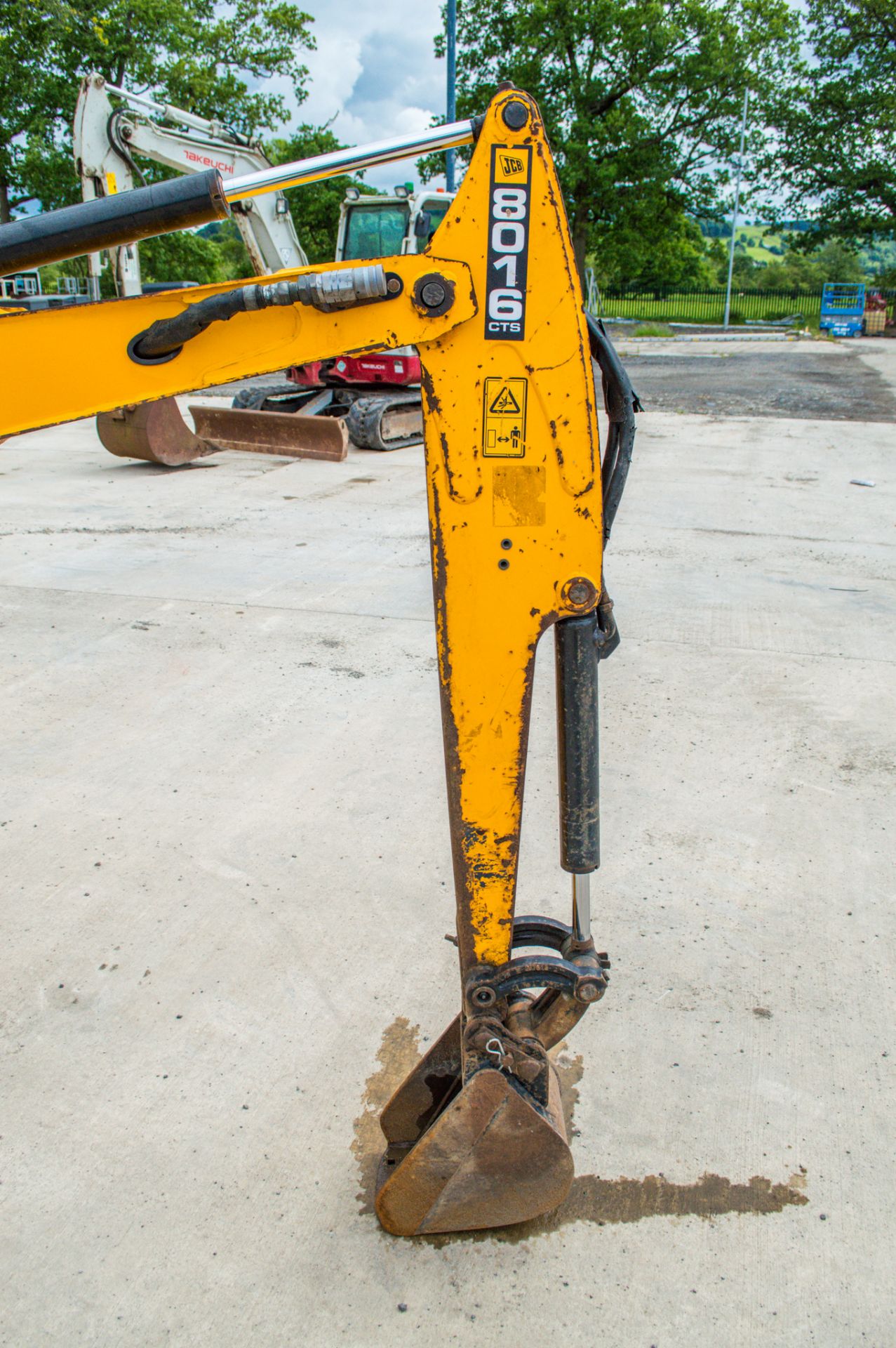 JCB 8016 CTS 1.6 tonne rubber tracked mini excavator Year: 2014 S/N: 2071647 Recorded Hours: 2714 - Image 12 of 20